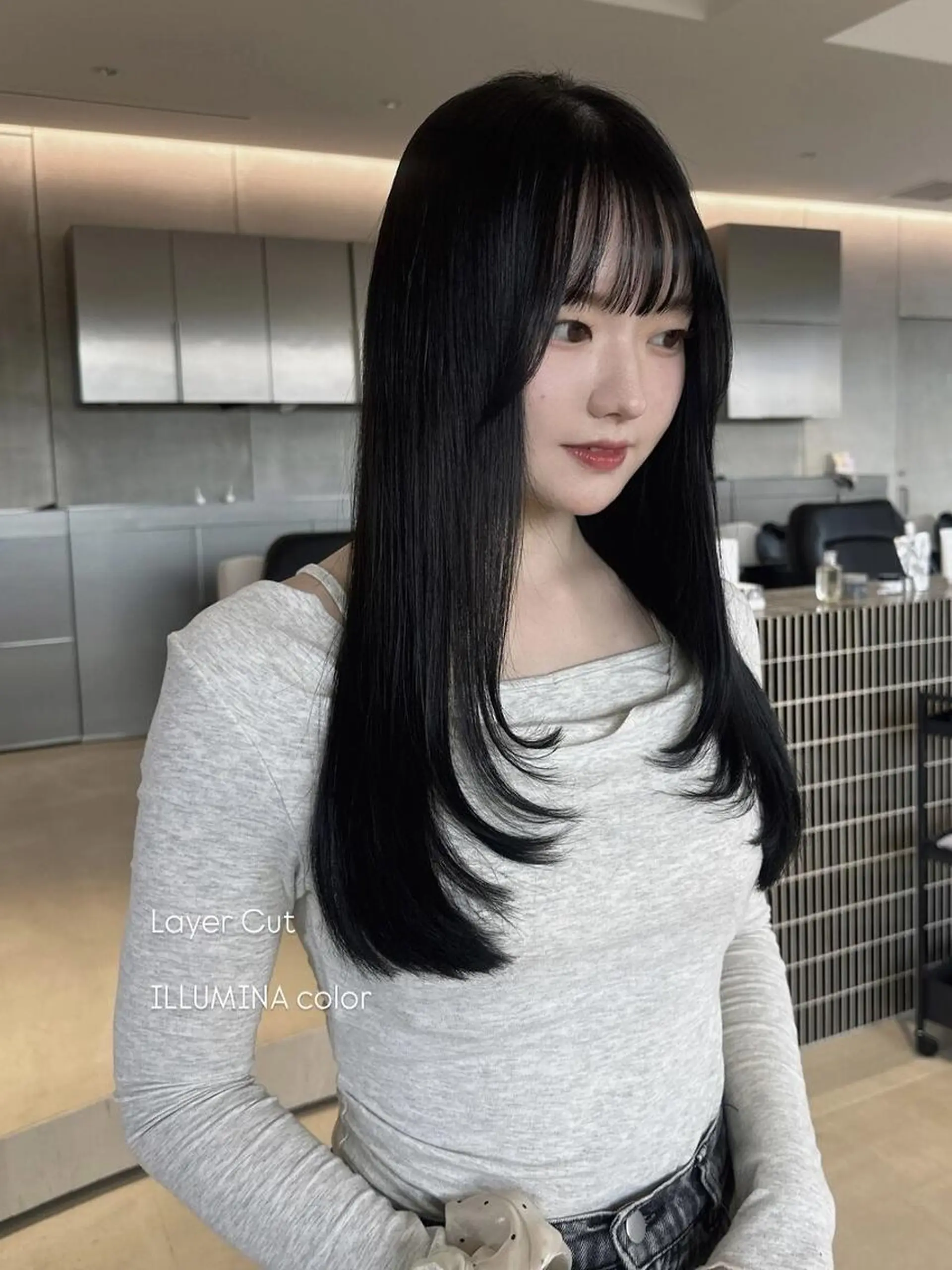 ロング カラー ブリーチ 透明感カラー ダブルカラー グレージュ ハイライトカラー カット ヘアカラー トリートメント ELEN 向ヶ丘遊園のヘアスタイル