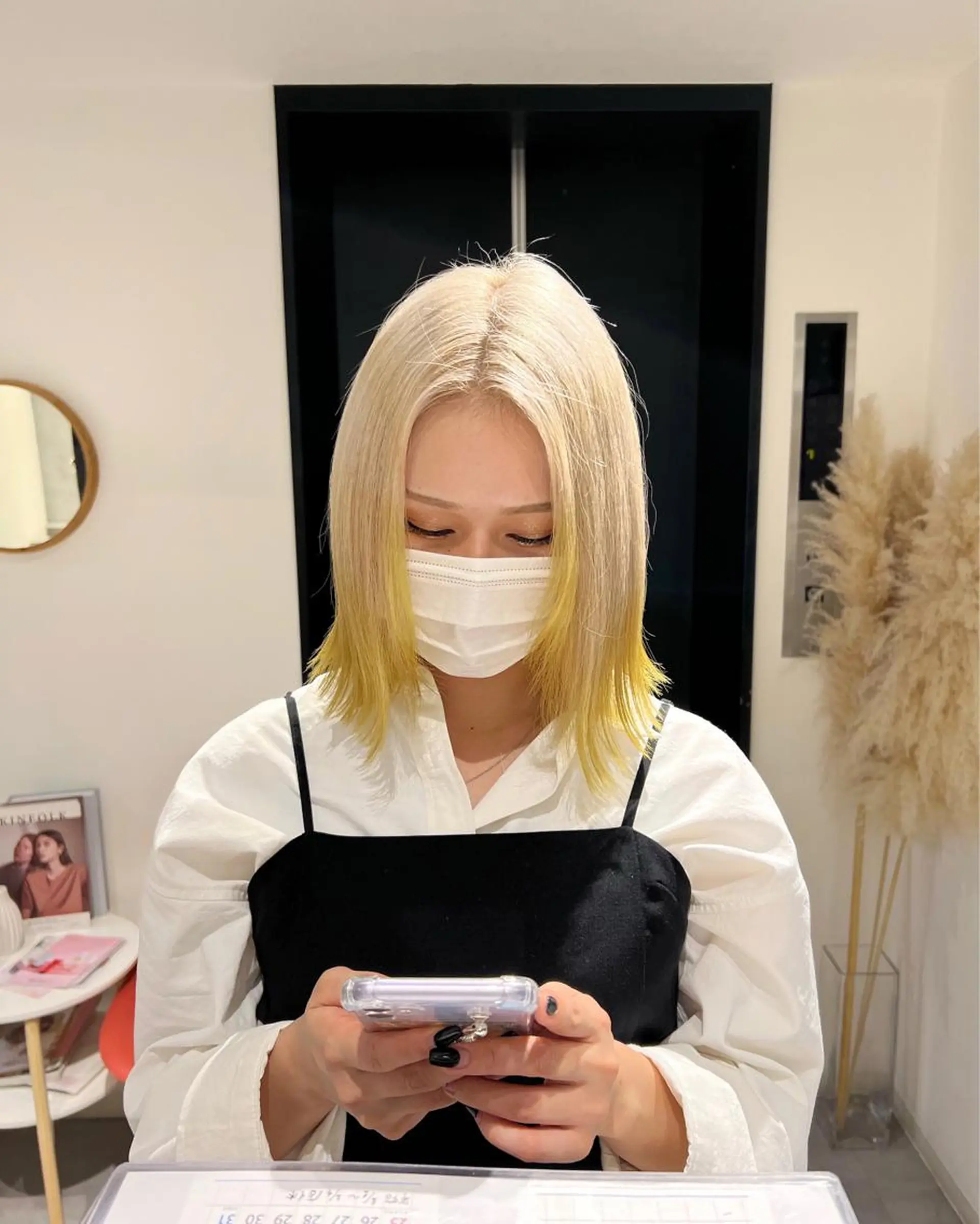 ミディアム デザイン🥇複雑履歴 ハイトーン特化のヘアスタイル