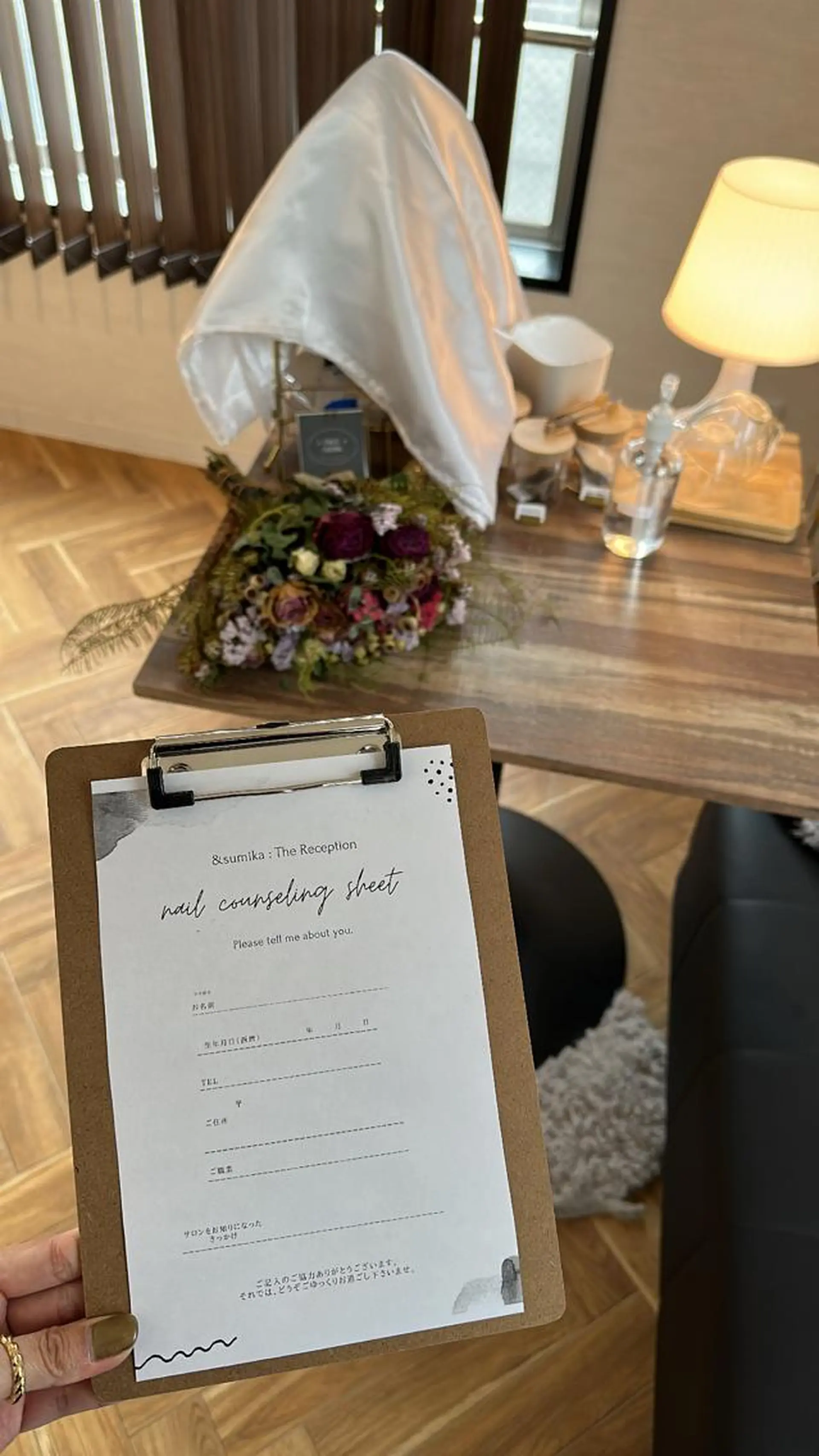 private nail salon &sumika所属・三輪 絢香のネイルデザイン