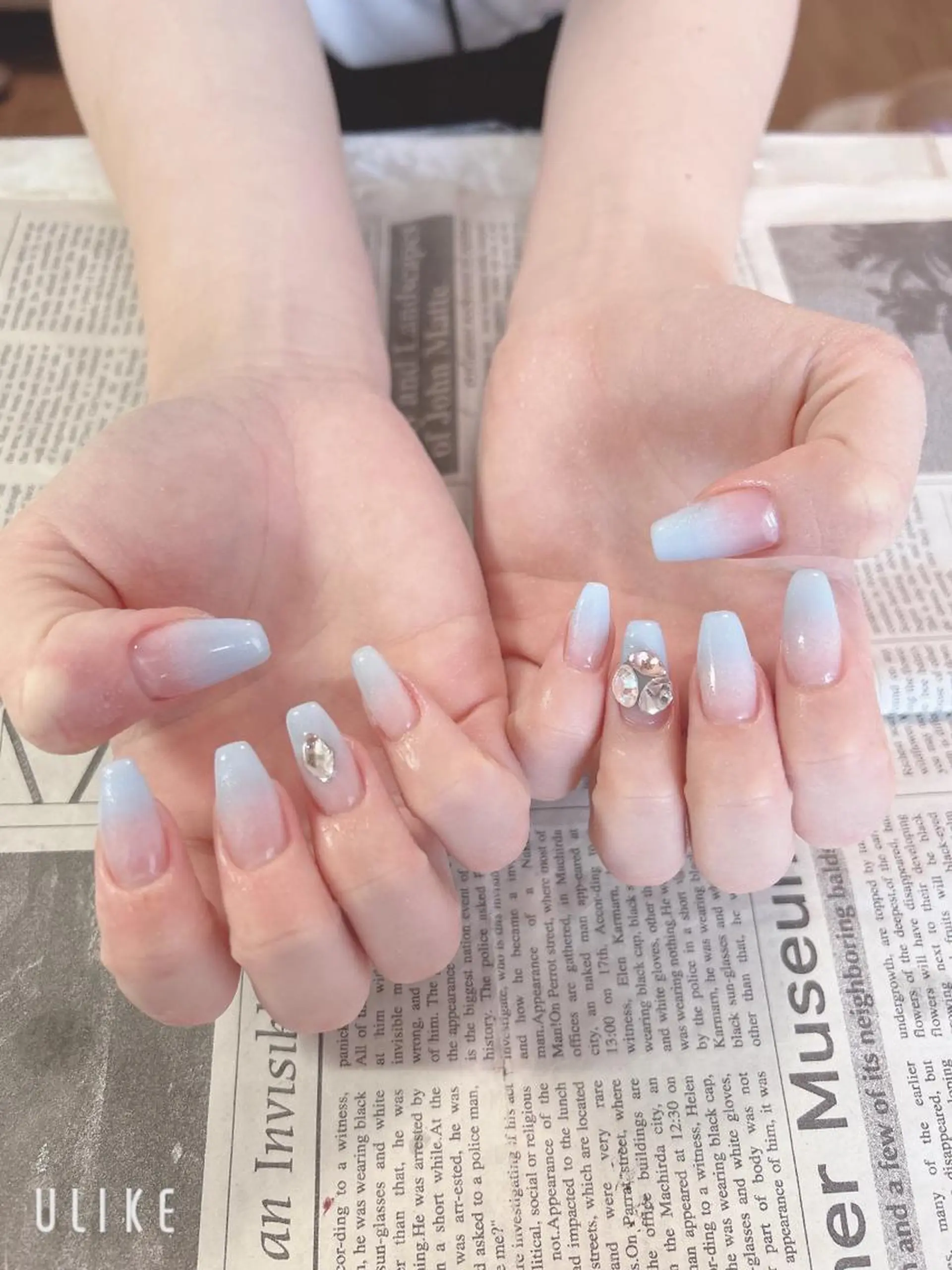 ネイル ストーンネイル ハンドネイル ハンドケア 森山 舞のネイルデザイン