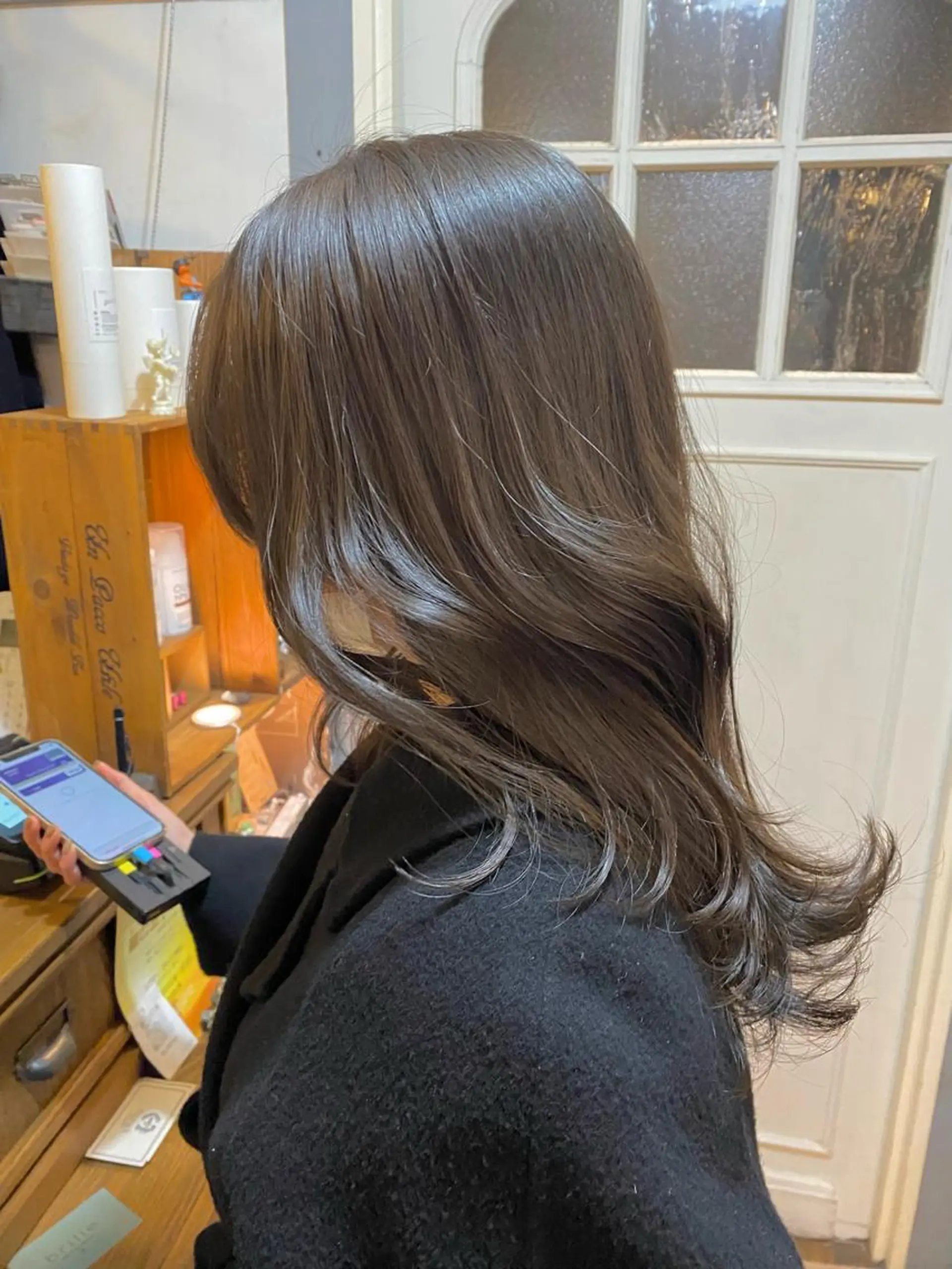 セミロング カラー ベージュカラー ミント ミントベージュ カット ヘアカラー トリートメント ヤスザトアヤノ ／レイヤー／オリーブのヘアスタイル