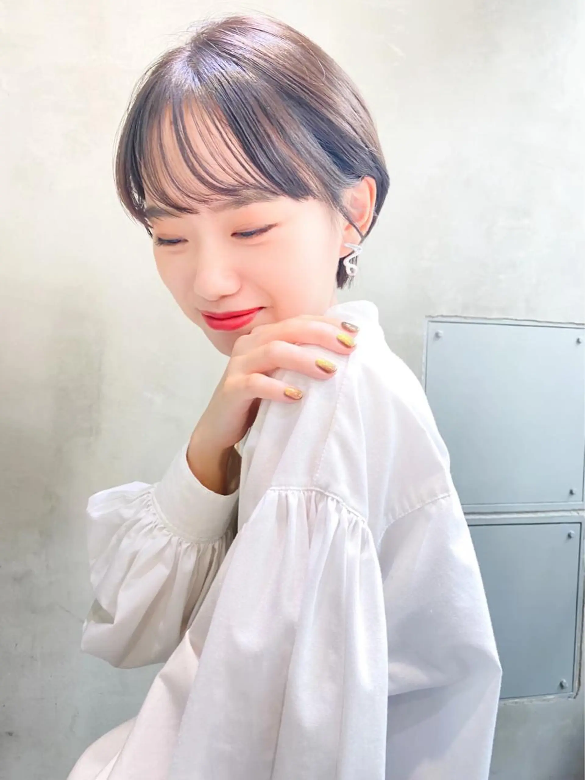 ショート MUSASHI ブリーチカラー◎のヘアスタイル