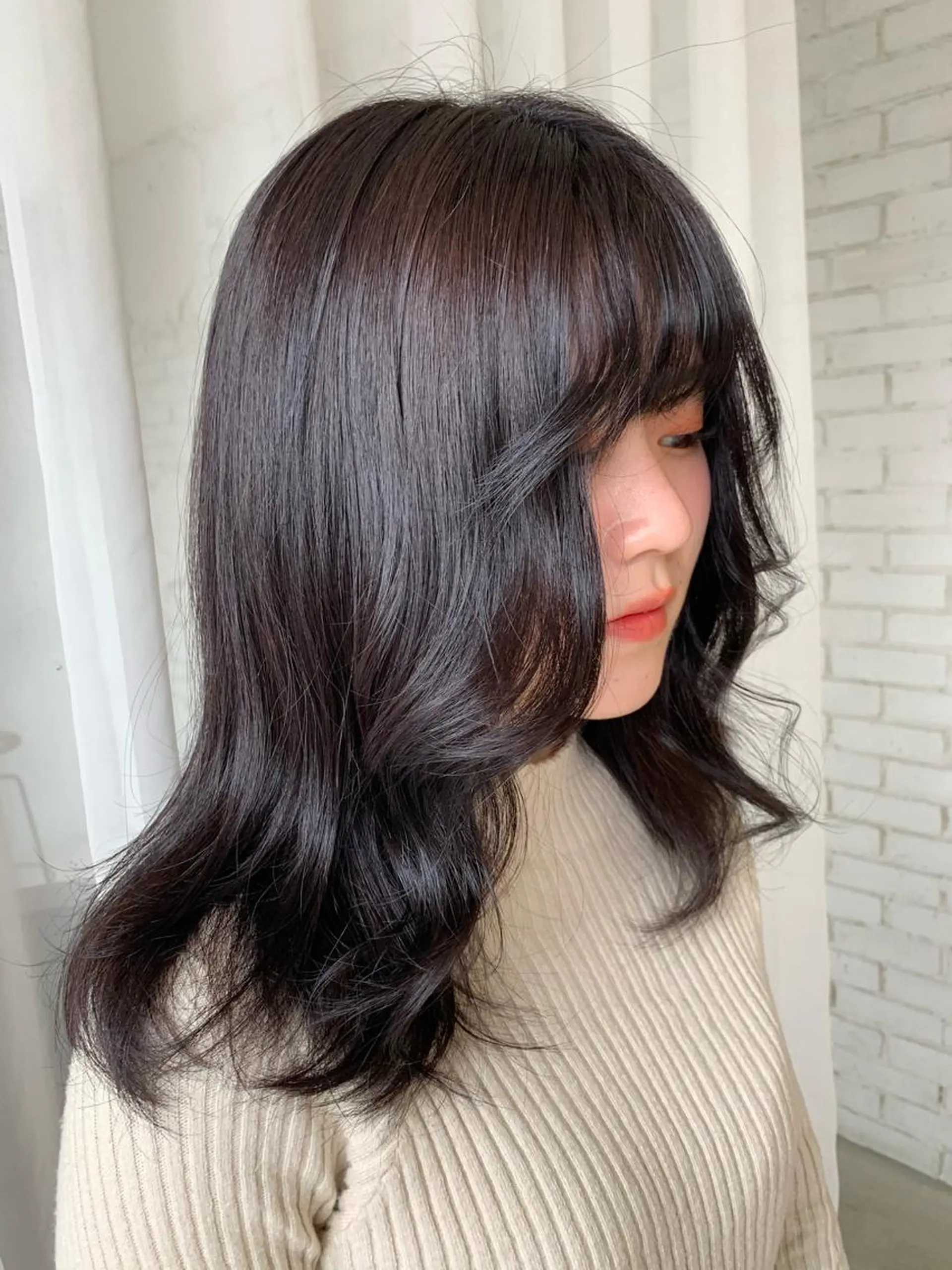 セミロング u n aのヘアスタイル