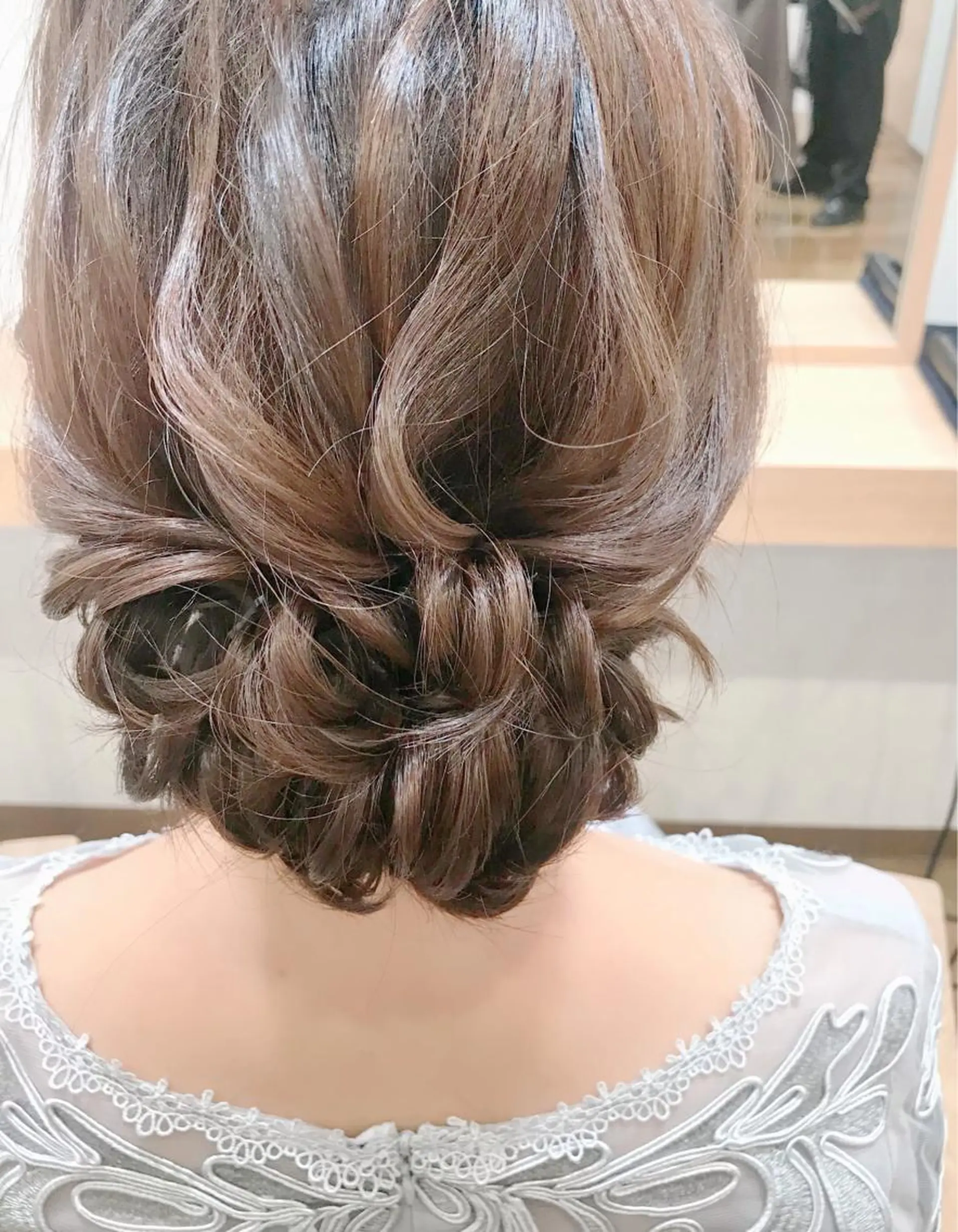 ミディアム ヘアアレンジ ヘアセット GRANLUSSO 〜グランルッソ駅前店所属・木口 嘉美のヘアスタイル