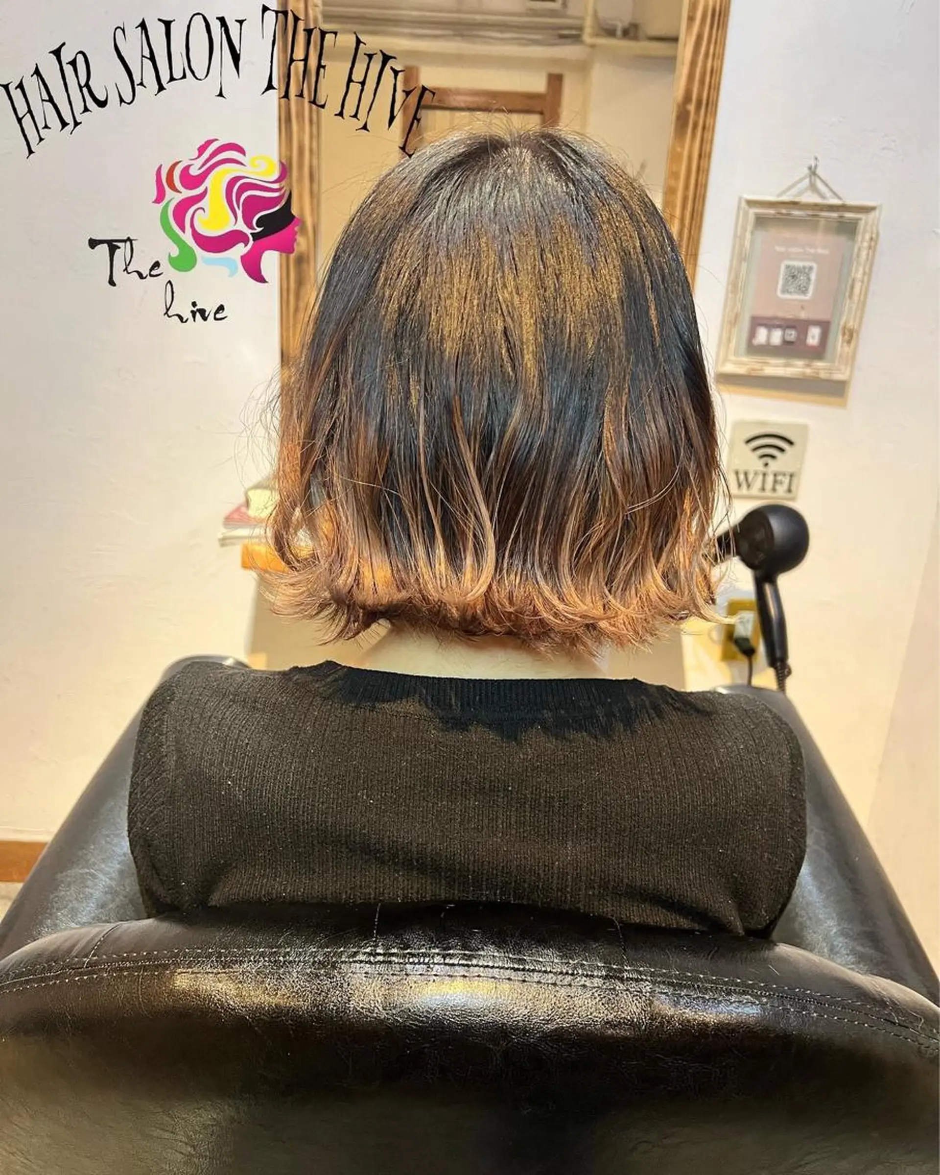 ショート カラー グラデーションカラー カット ヘアカラー Hair salon The  hiveのヘアスタイル