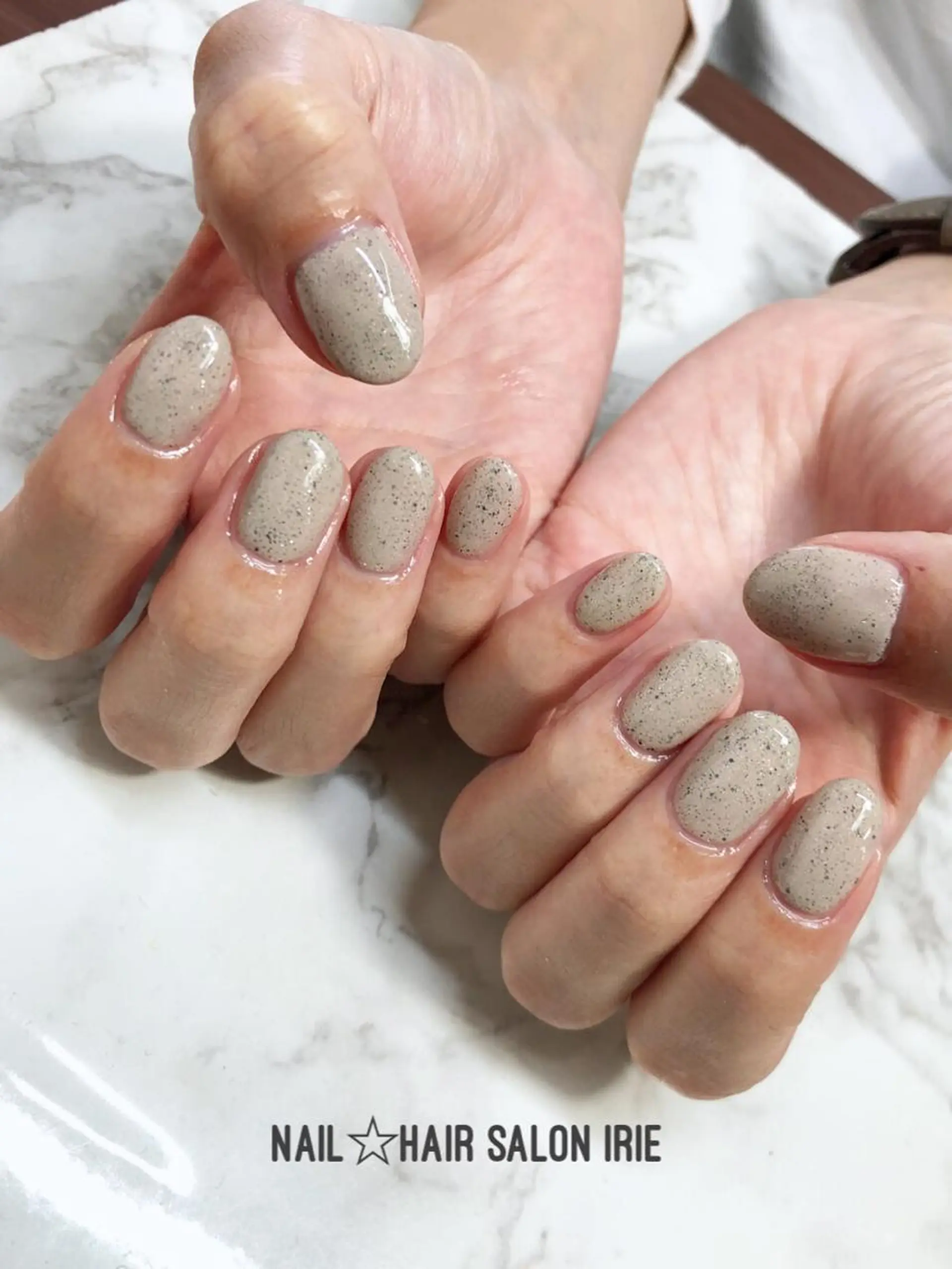 ネイル ハンドネイル ハンドケア Hair salon Irie所属・與儀 知佳のネイルデザイン