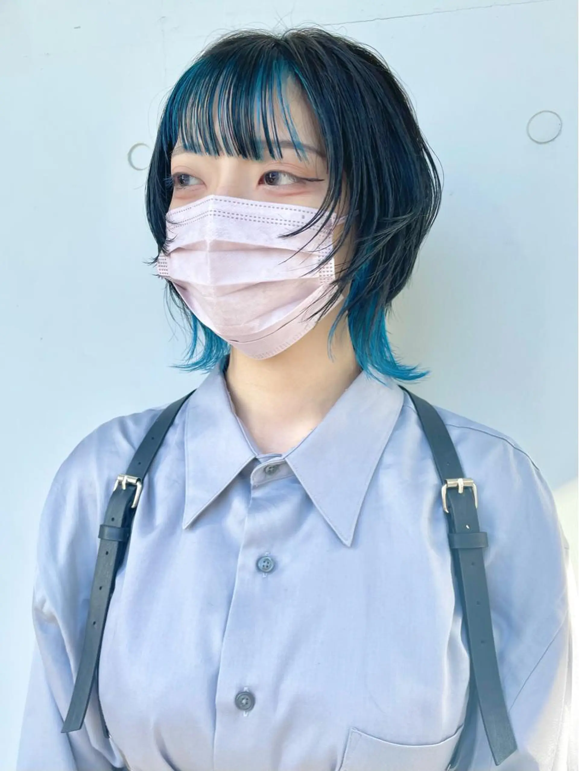 ショート カラー アディクシーカラー ブリーチ ブルーカラー ケアブリーチ ダブルカラー カット ヘアカラー トリートメント もにか🌞原宿/渋谷 🌝ブリーチカラーのヘアスタイル