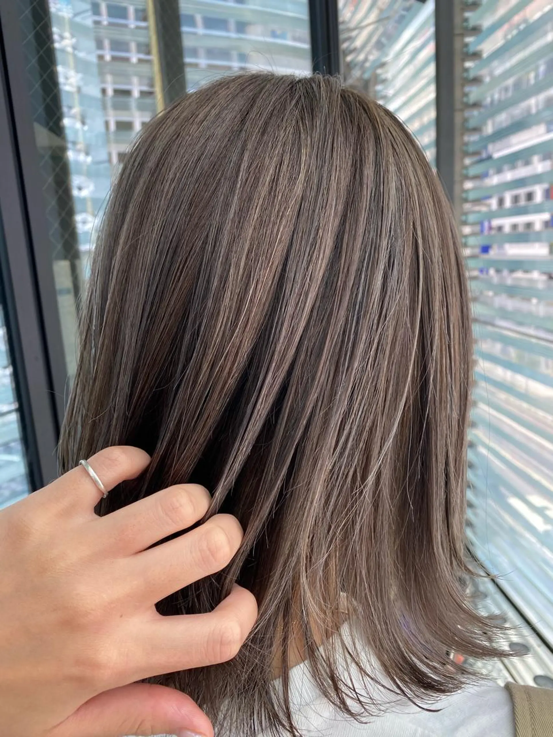 ミディアム ハイライト 色素薄めカラー❤︎ chihiroのヘアスタイル