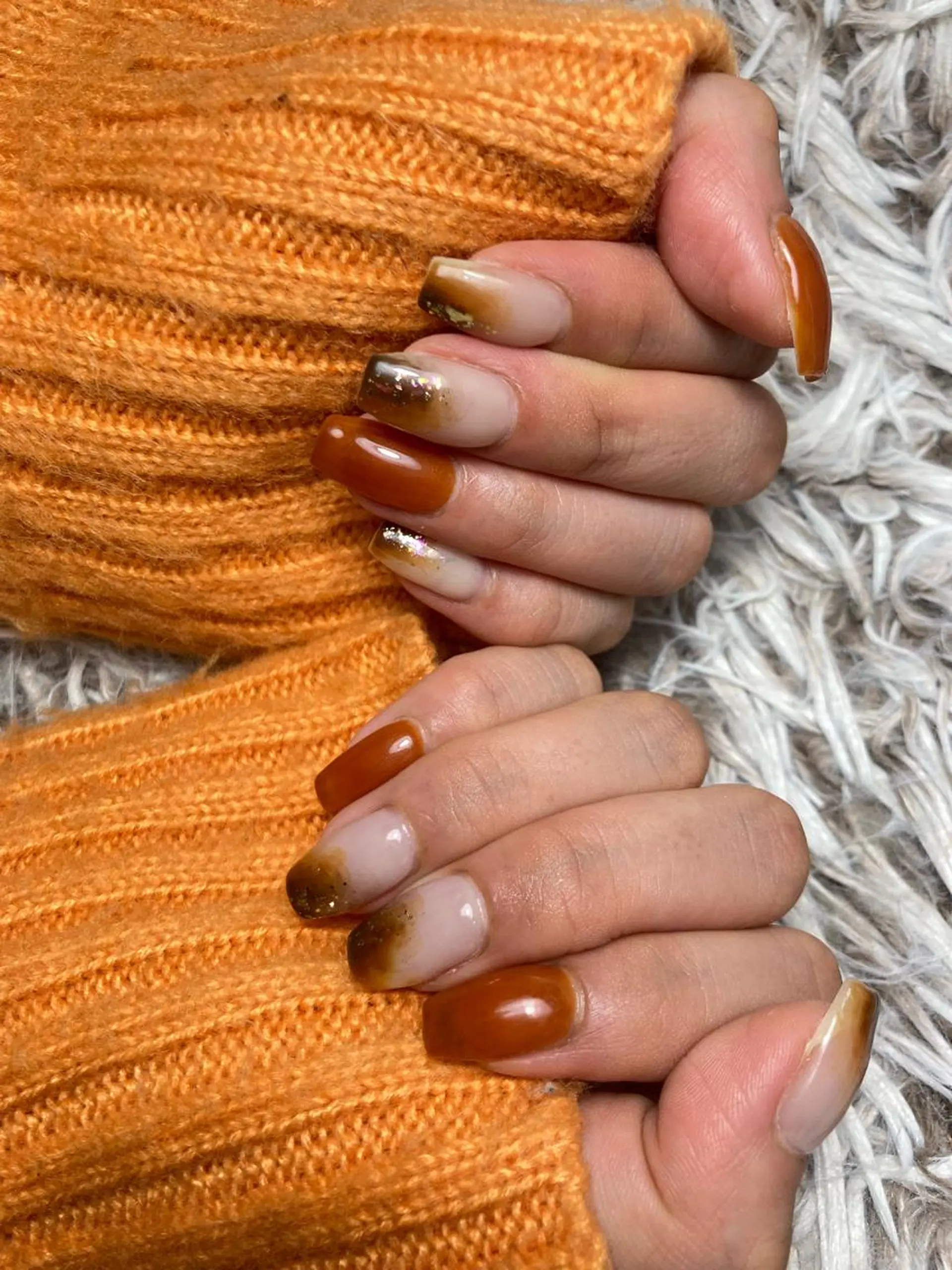 ミディアム ネイル ハンドネイル フットネイル ✴︎ Delightのネイルデザイン