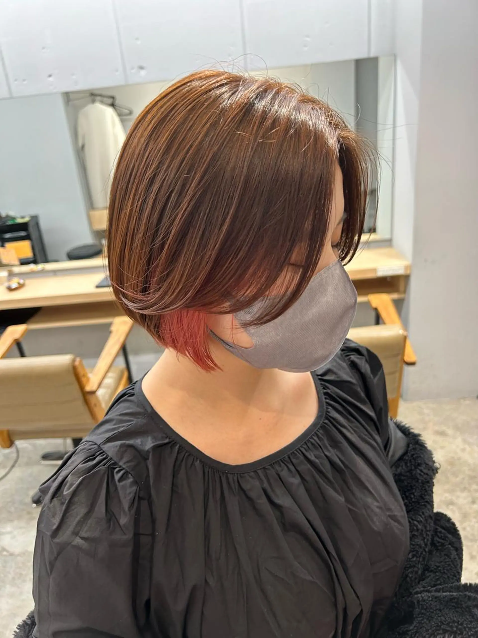 ショート カット ヘアカラー SAEKI【ior 】北千住店ブリーチのヘアスタイル