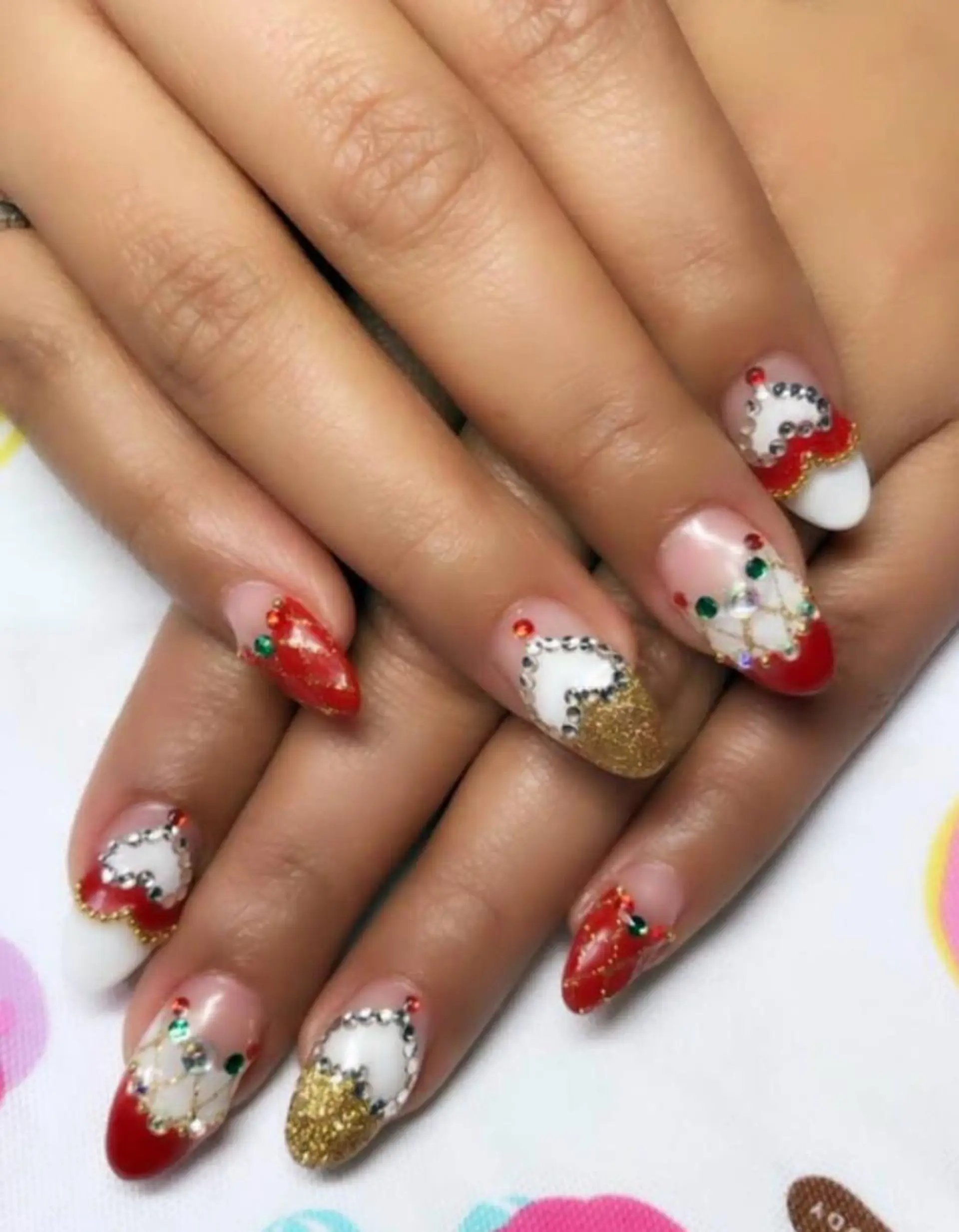 ネイル ハンドネイル ゲン レイカのネイルデザイン