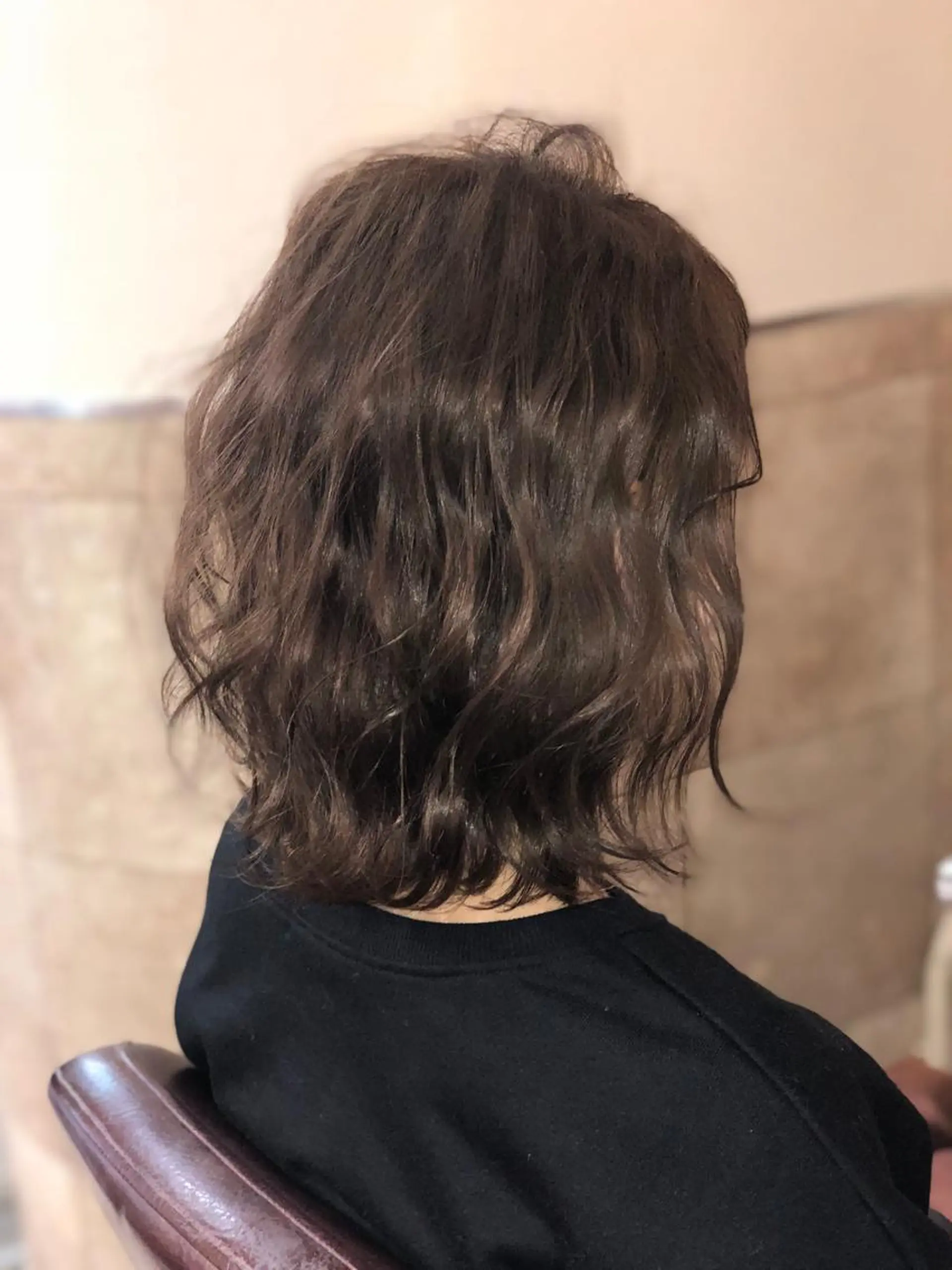 カラー ブリーチ ラベンダーカラー ラベンダーグレー 100%髪質改善特化 TRUNSのヘアスタイル