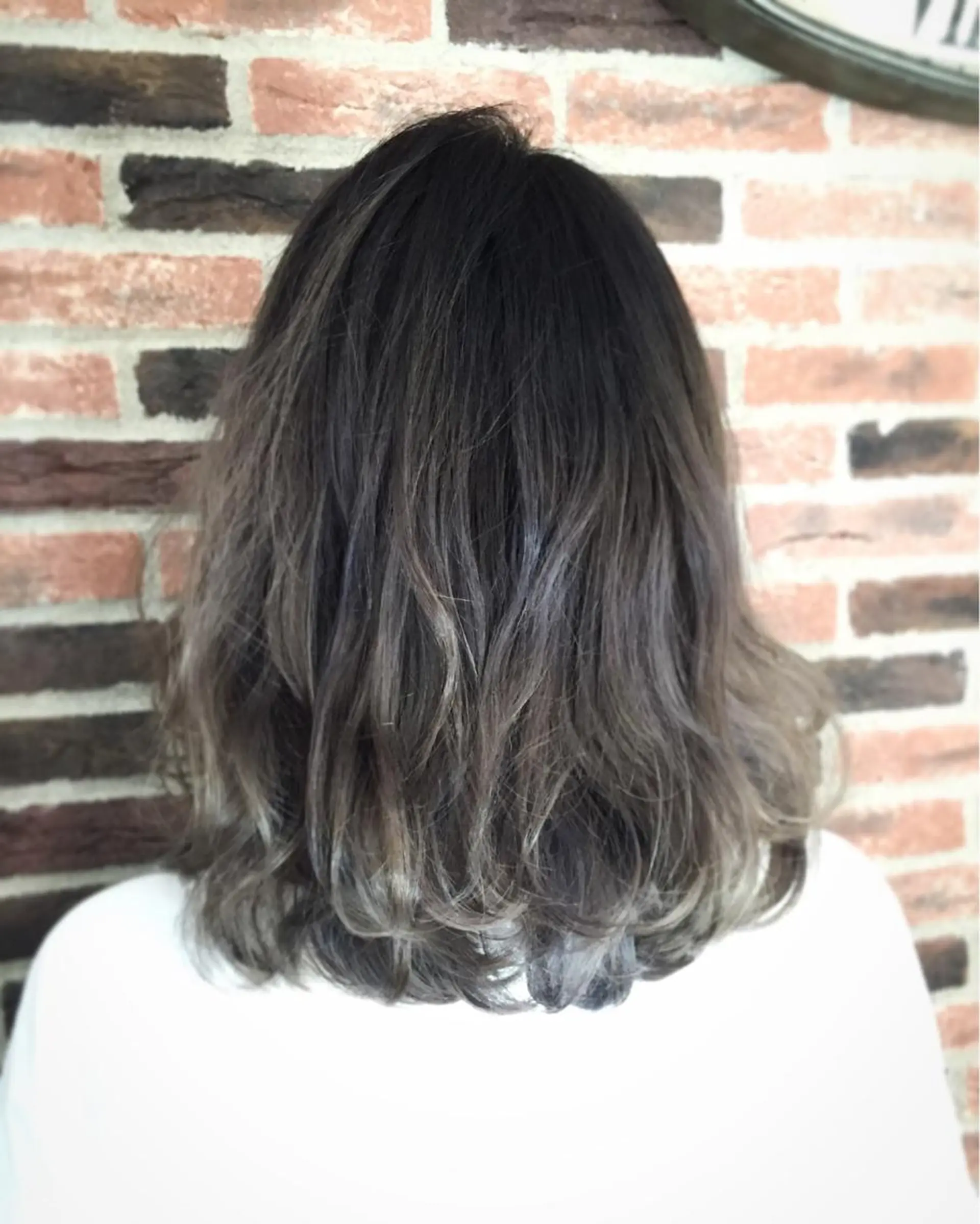 ミディアム セミロング カラー グレージュ 外国人風カラー Men's BIRTH by happiness 梅田中崎町店所属・メンズ特化美容師 カラー専門ぺーターのヘアスタイル