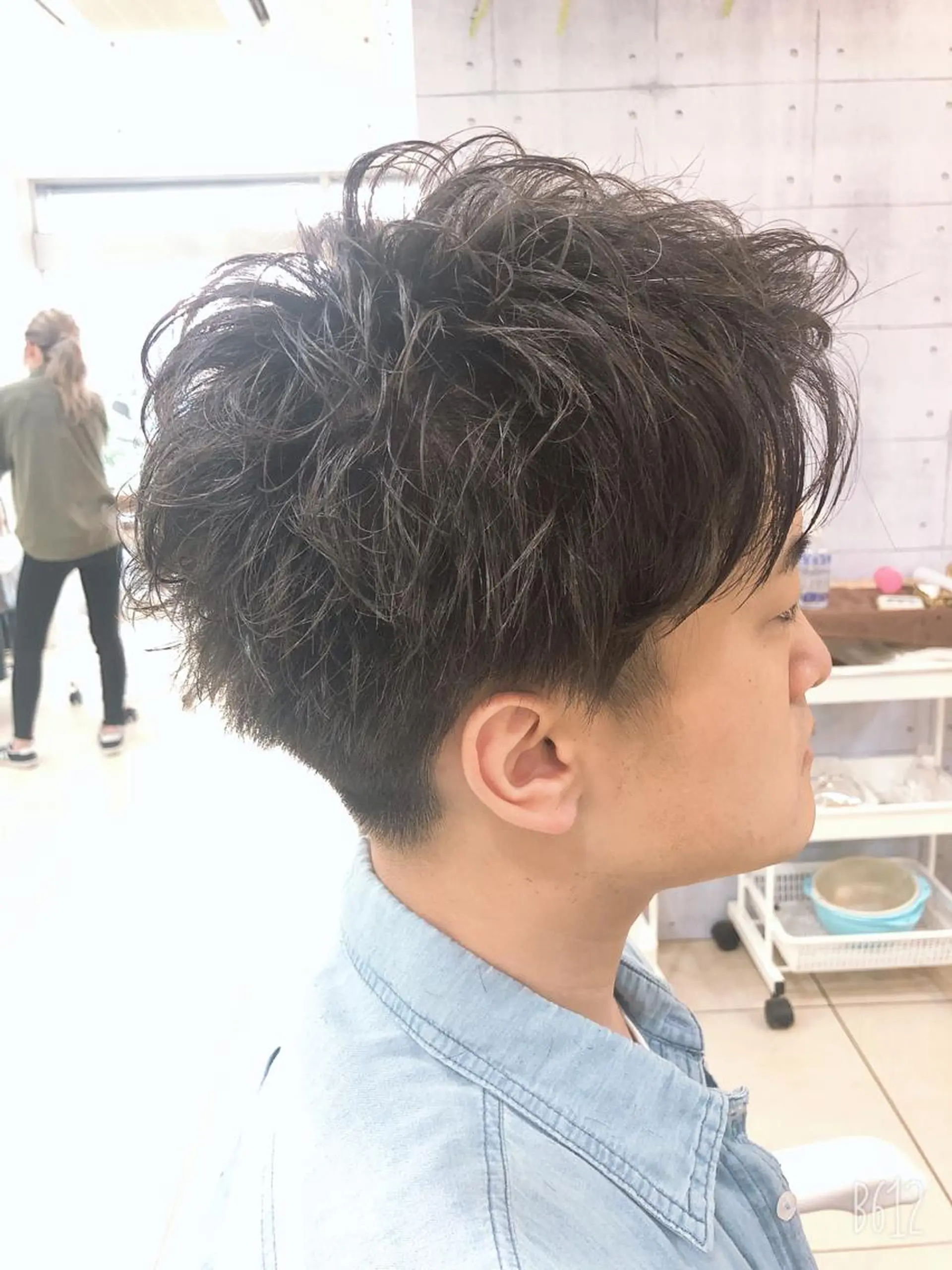 ショート パーマ メンズ 髪質改善× ハイライト溝江のヘアスタイル