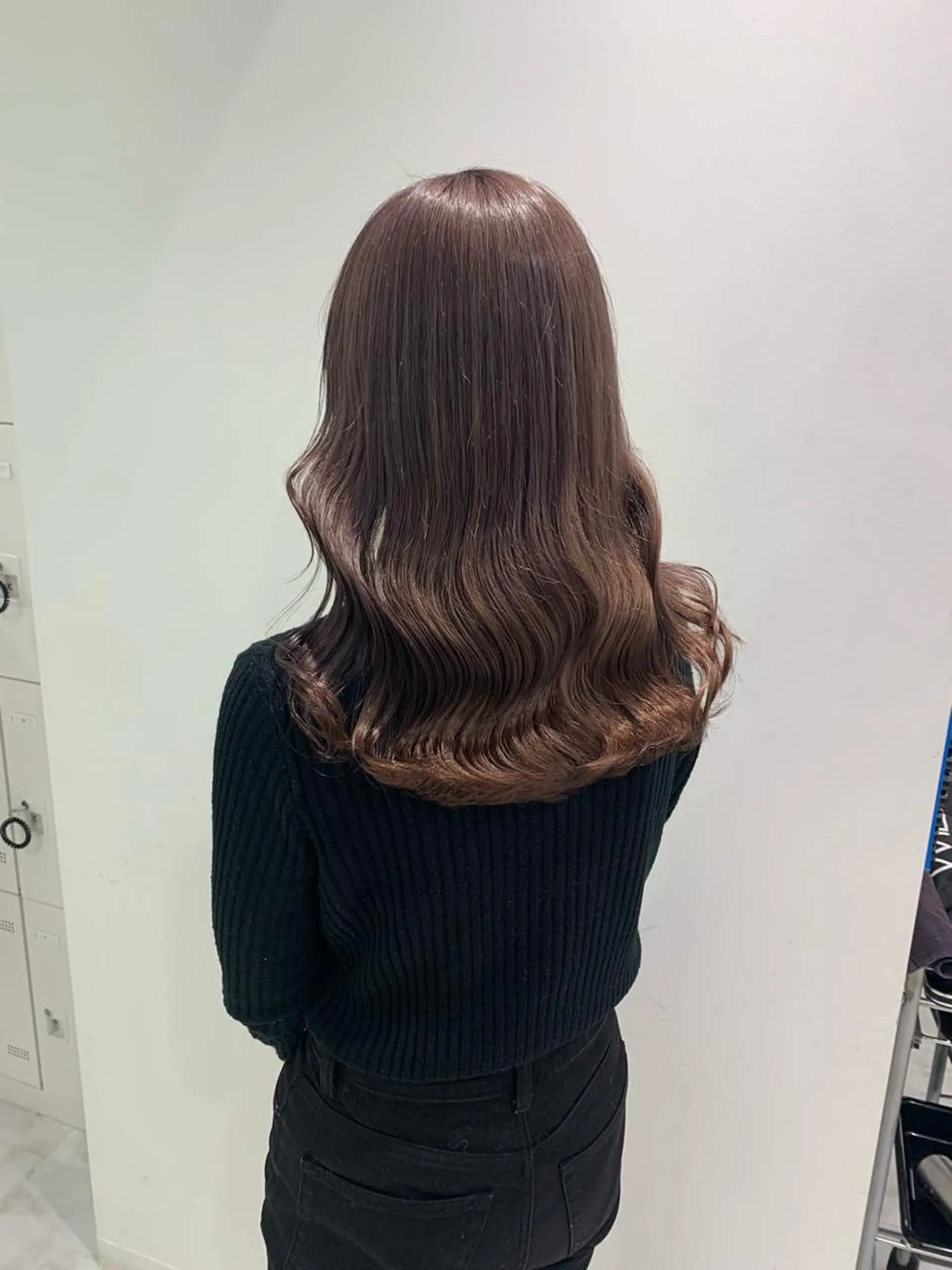 ロング カラー アッシュ ベージュカラー ブリーチ ブラウンカラー ショコラベージュ ヘアカラー トリートメント 🪞ハイトーン🪞 🤍waka🤍のヘアスタイル