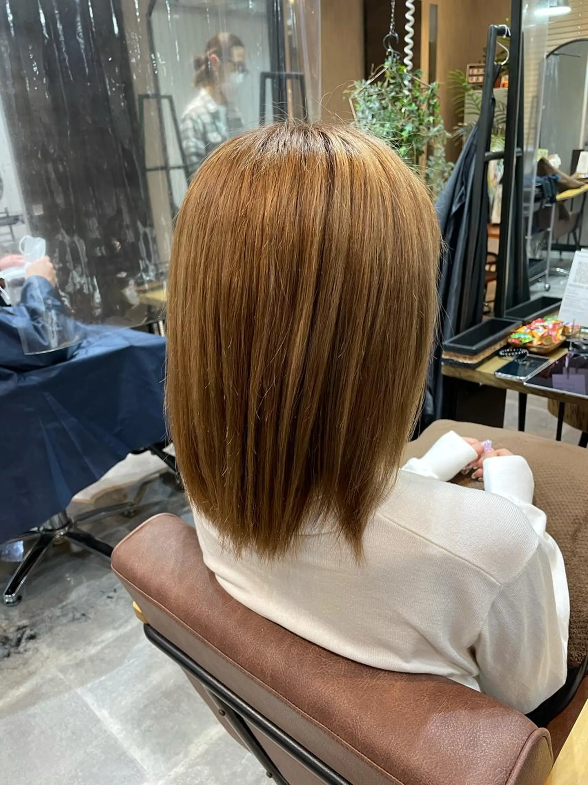 ミディアム カラー ブリーチ ケアブリーチ トリートメント newiGRANDE 🌈萩原聖也のヘアスタイル