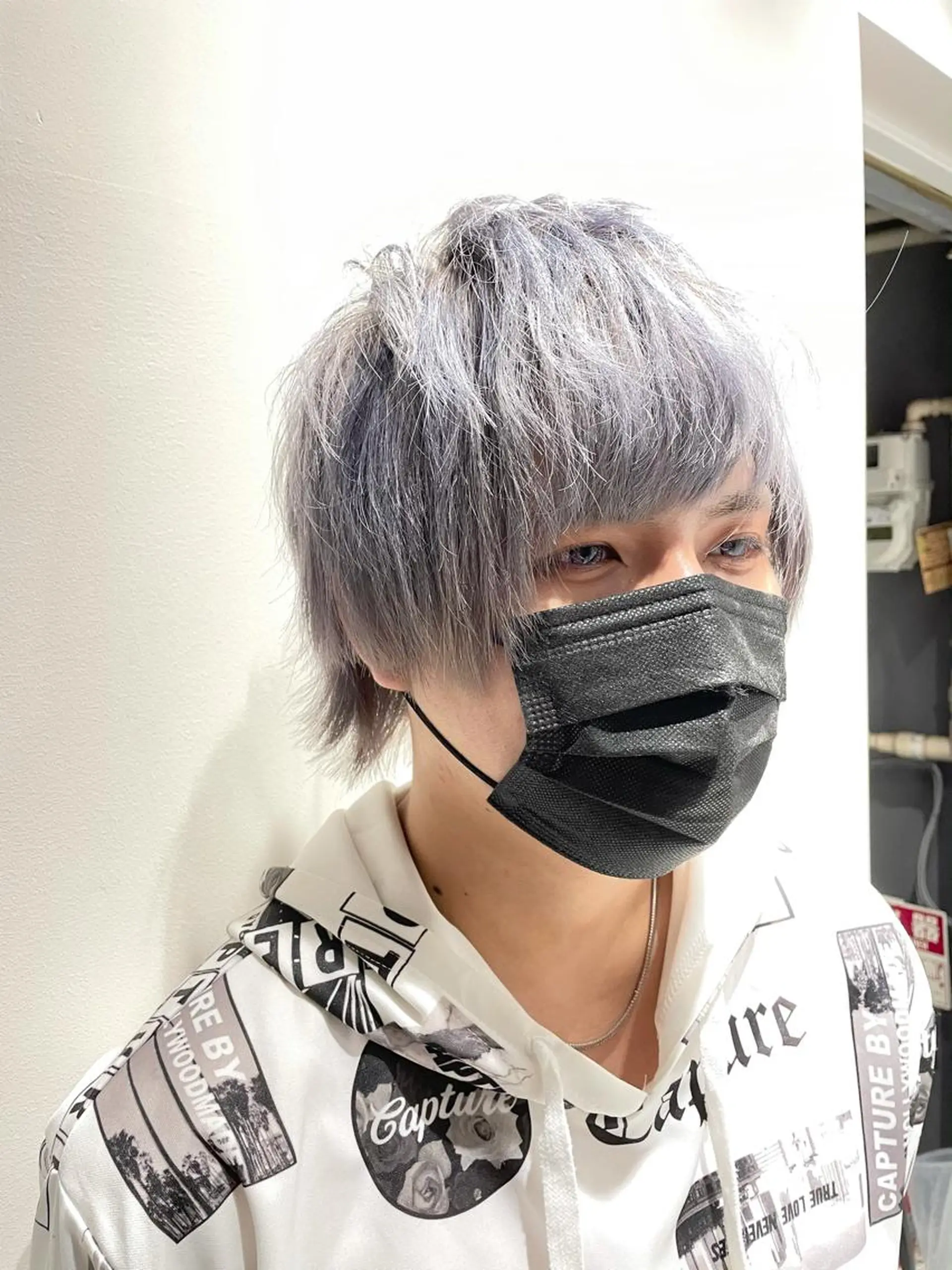 ショート カラー メンズ ブロンド×ハイトーン ／遠藤将太のヘアスタイル