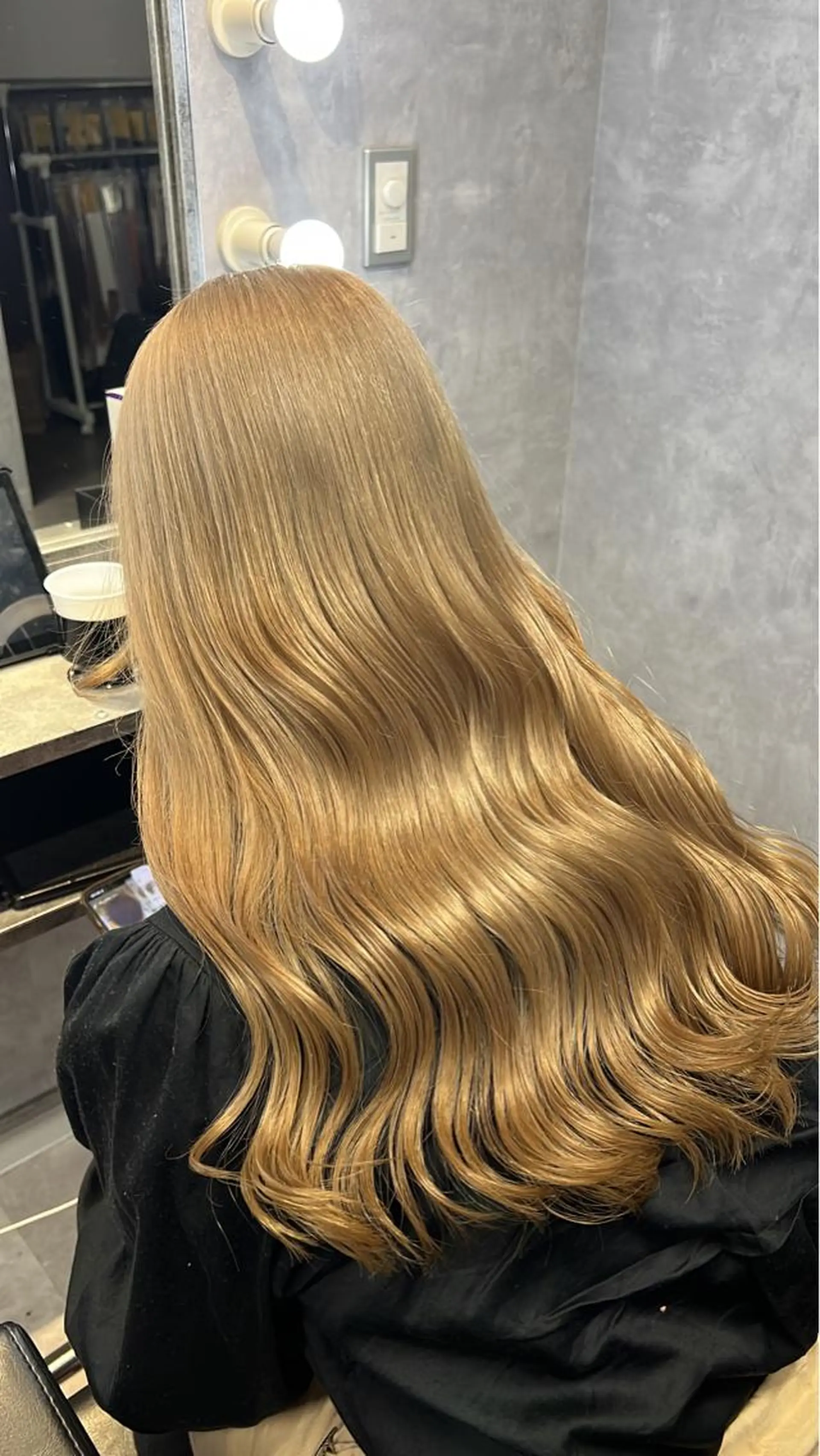 ロング カラー mimiiy梅田 中崎町ハイトーンのヘアスタイル