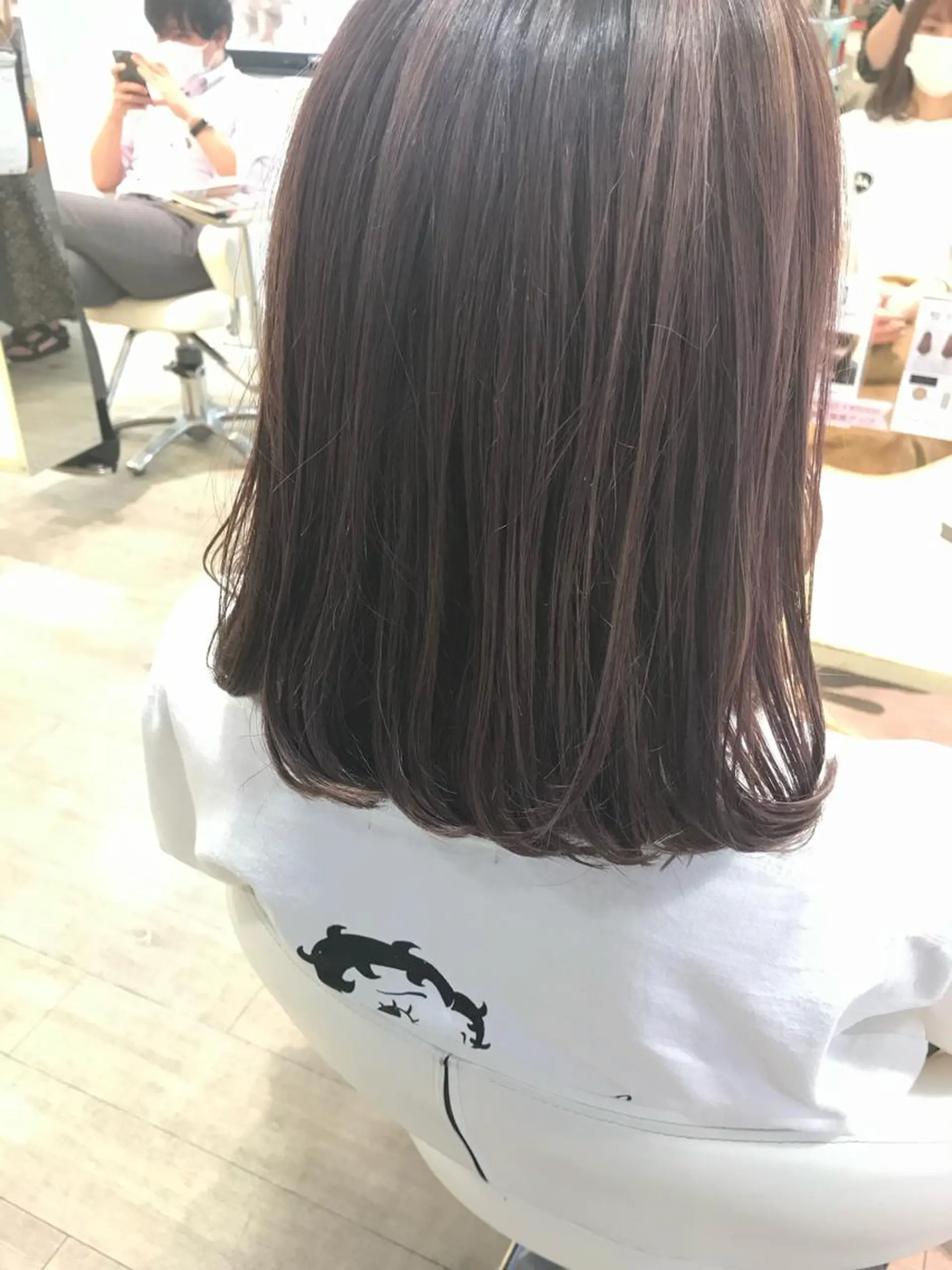 ミディアム カラー ラベンダーカラー ヘアカラー トリートメント 松佐 ゆかりのヘアスタイル