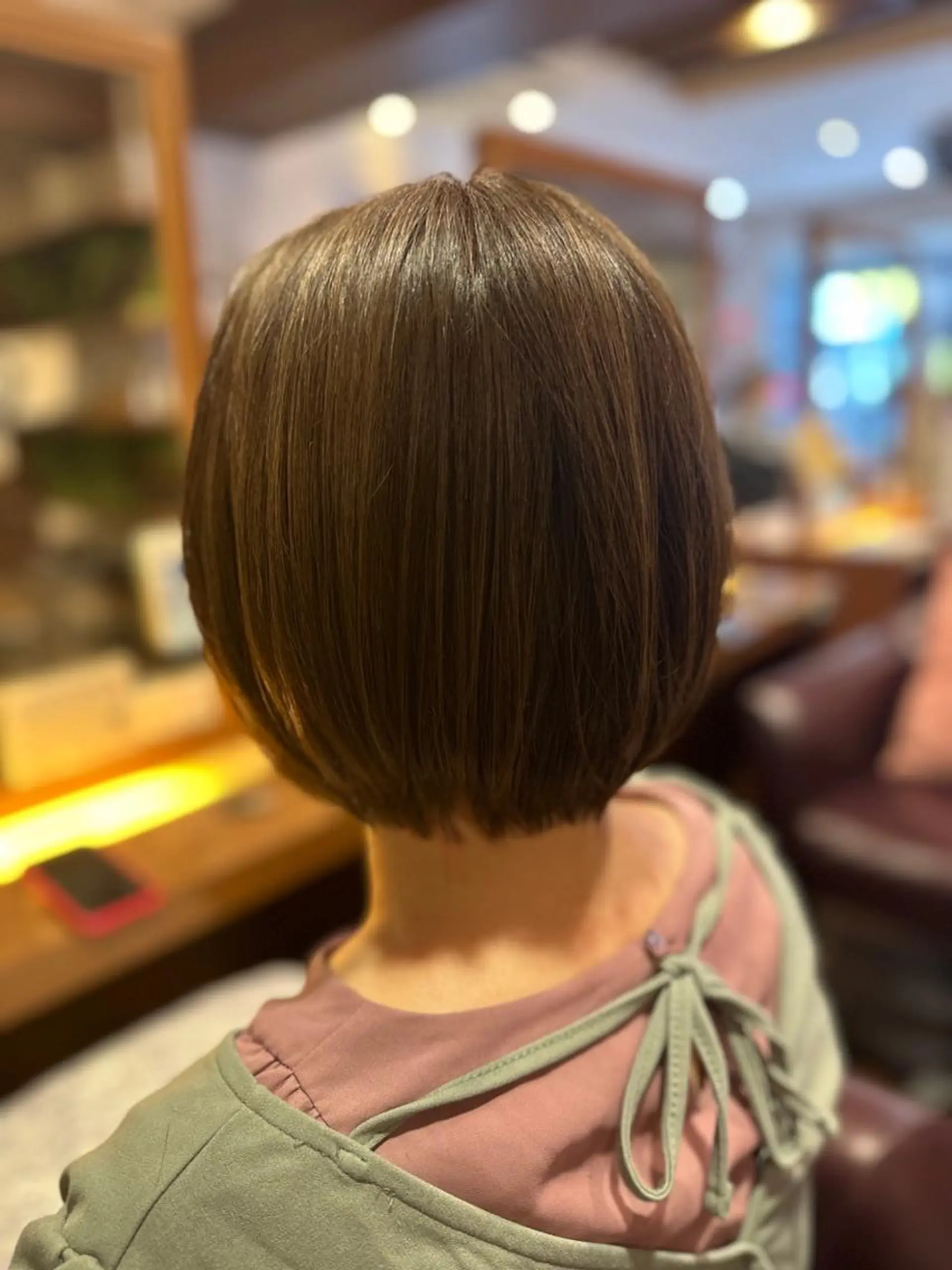 ショート よしだ しおりのヘアスタイル