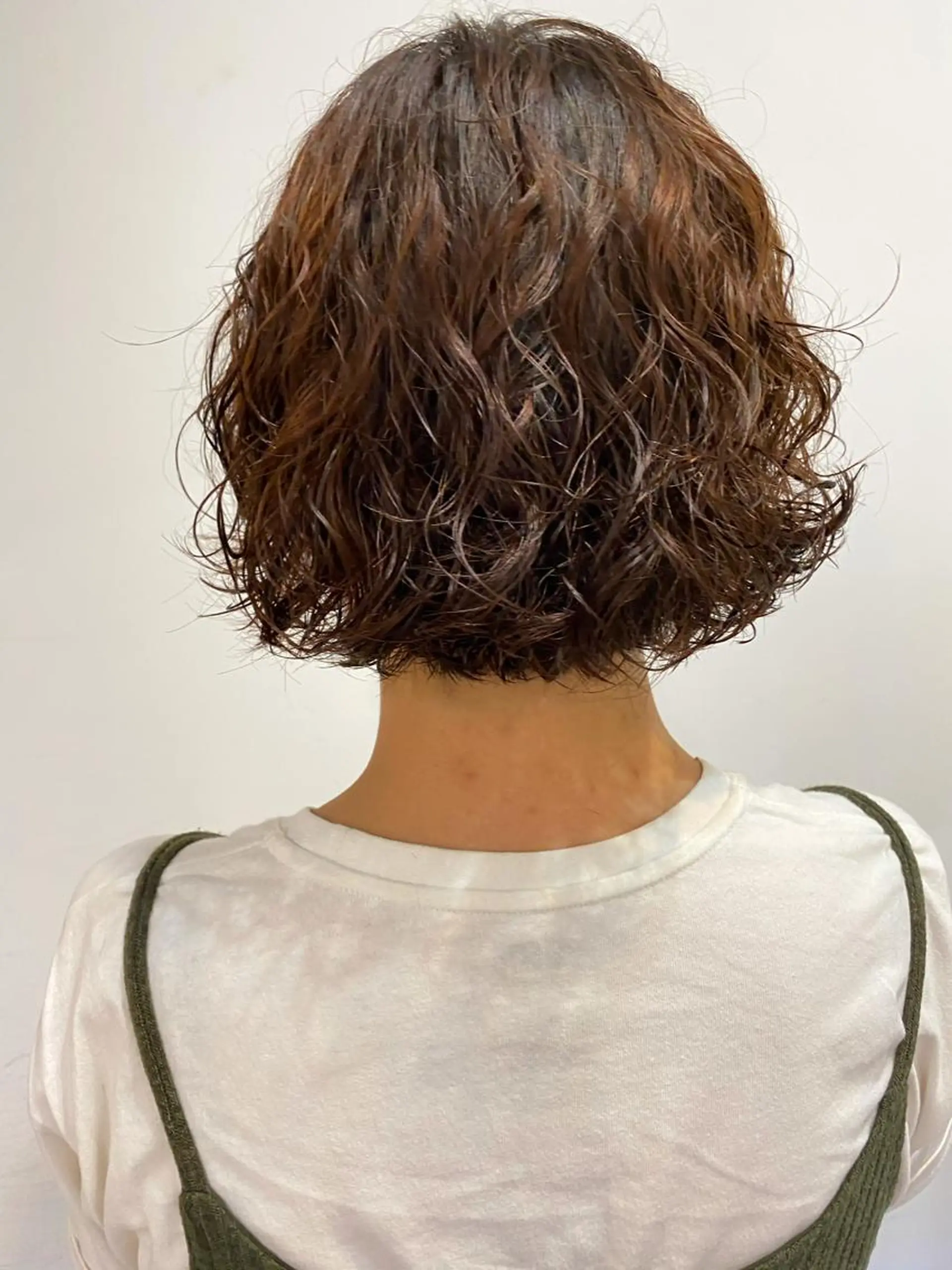 ショート パーマ ボブ SALOWIN下北沢所属・hazuki 🌝のヘアスタイル