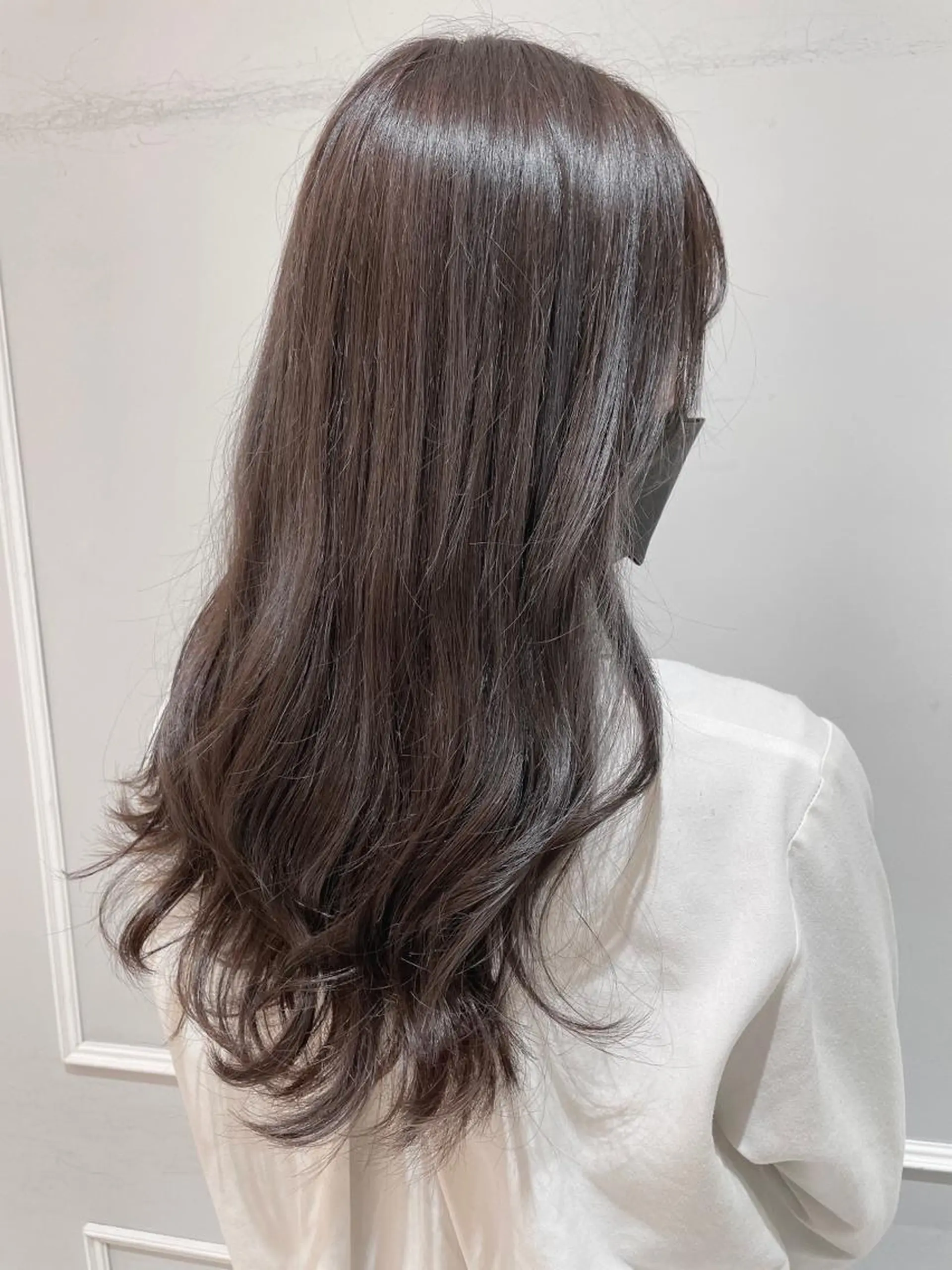 セミロング カラー グレージュ ハイライトカラー ハイライト ヘアカラー トリートメント 🦖鶴岡香純🦖 産休中のヘアスタイル