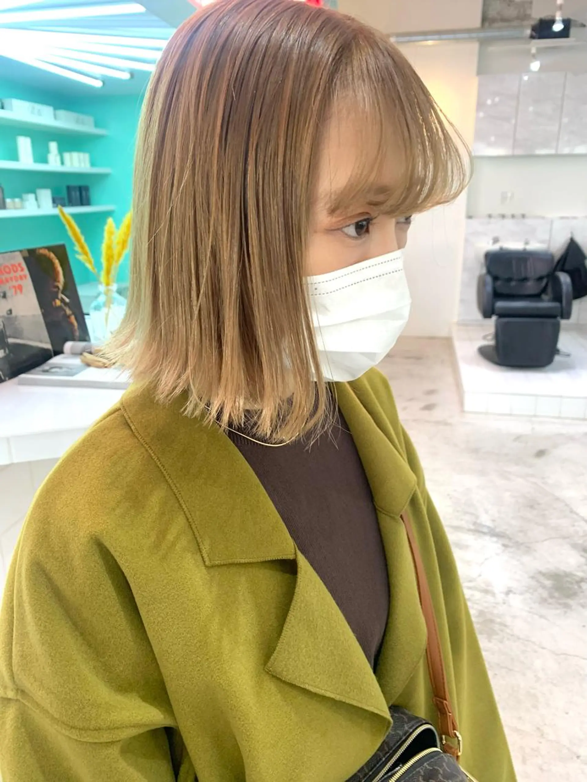 ショート カラー ヘアアレンジ 🧨ブリーチー×ボブ レイヤー💎じゅえるのヘアスタイル