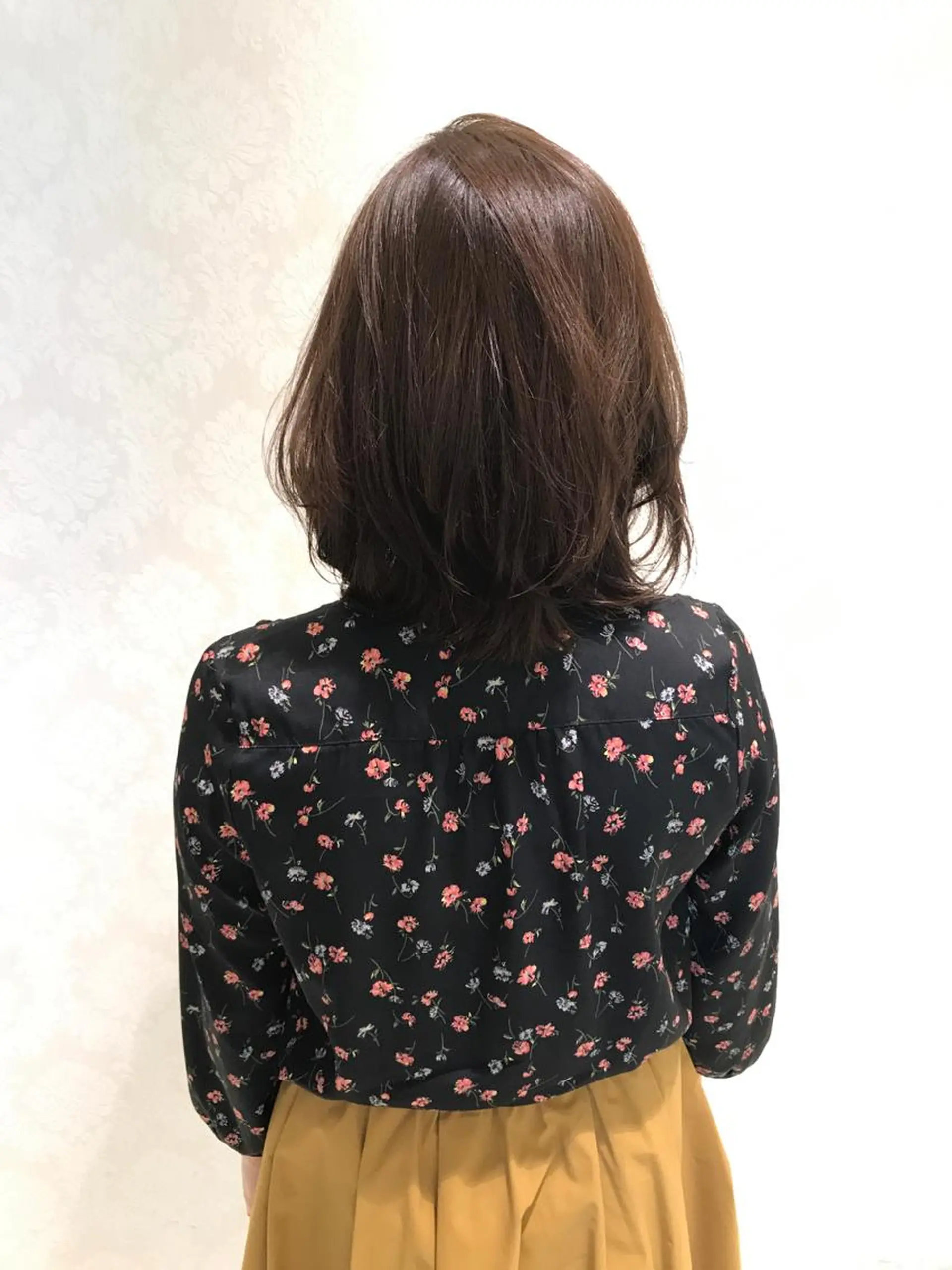 ミディアム カラー グレージュ ⭐️顔周りカット⭐️ 藤久のヘアスタイル