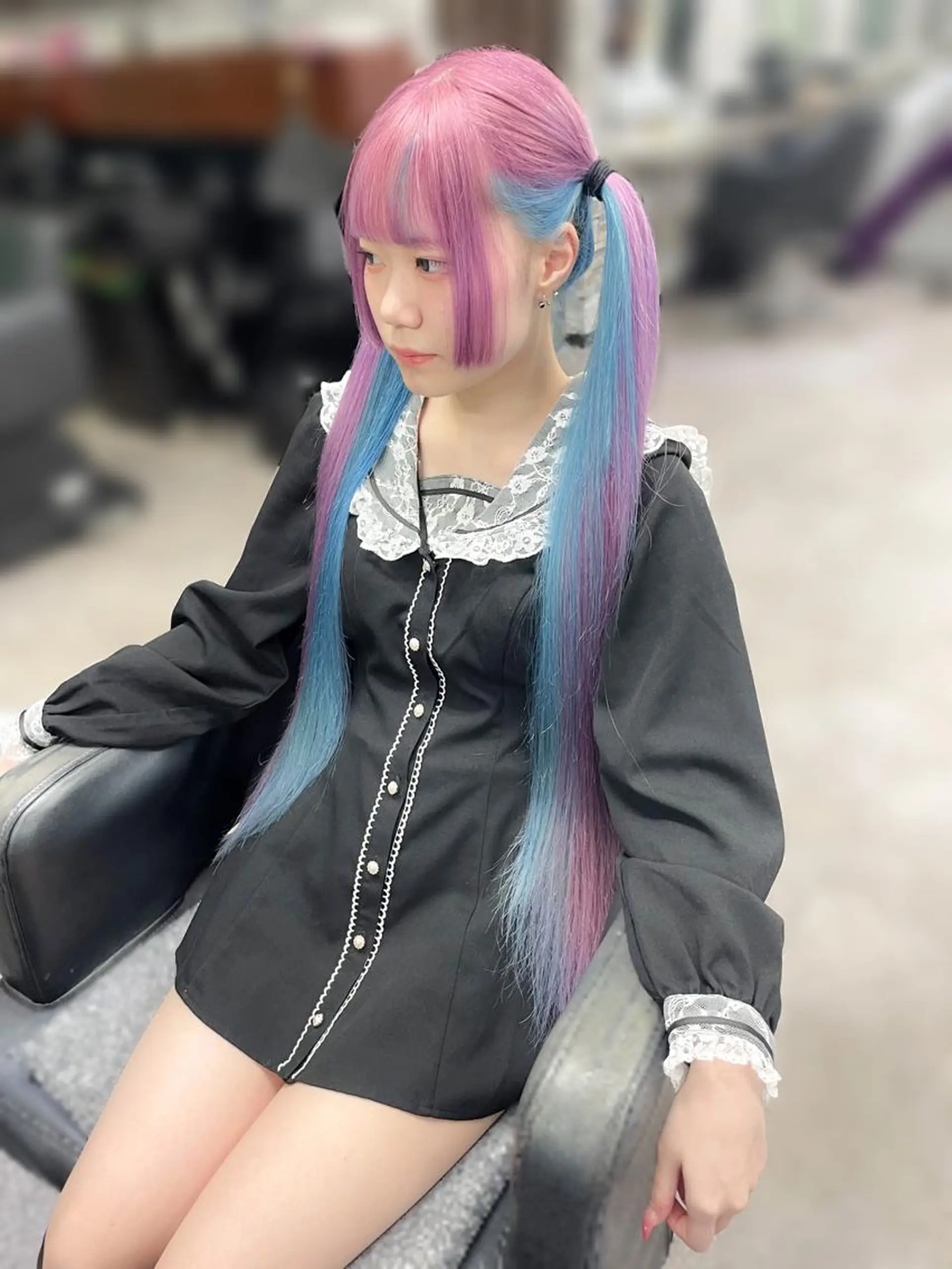 ロング カラー ハイトーンエクステ 🎩カズキ🎩のヘアスタイル