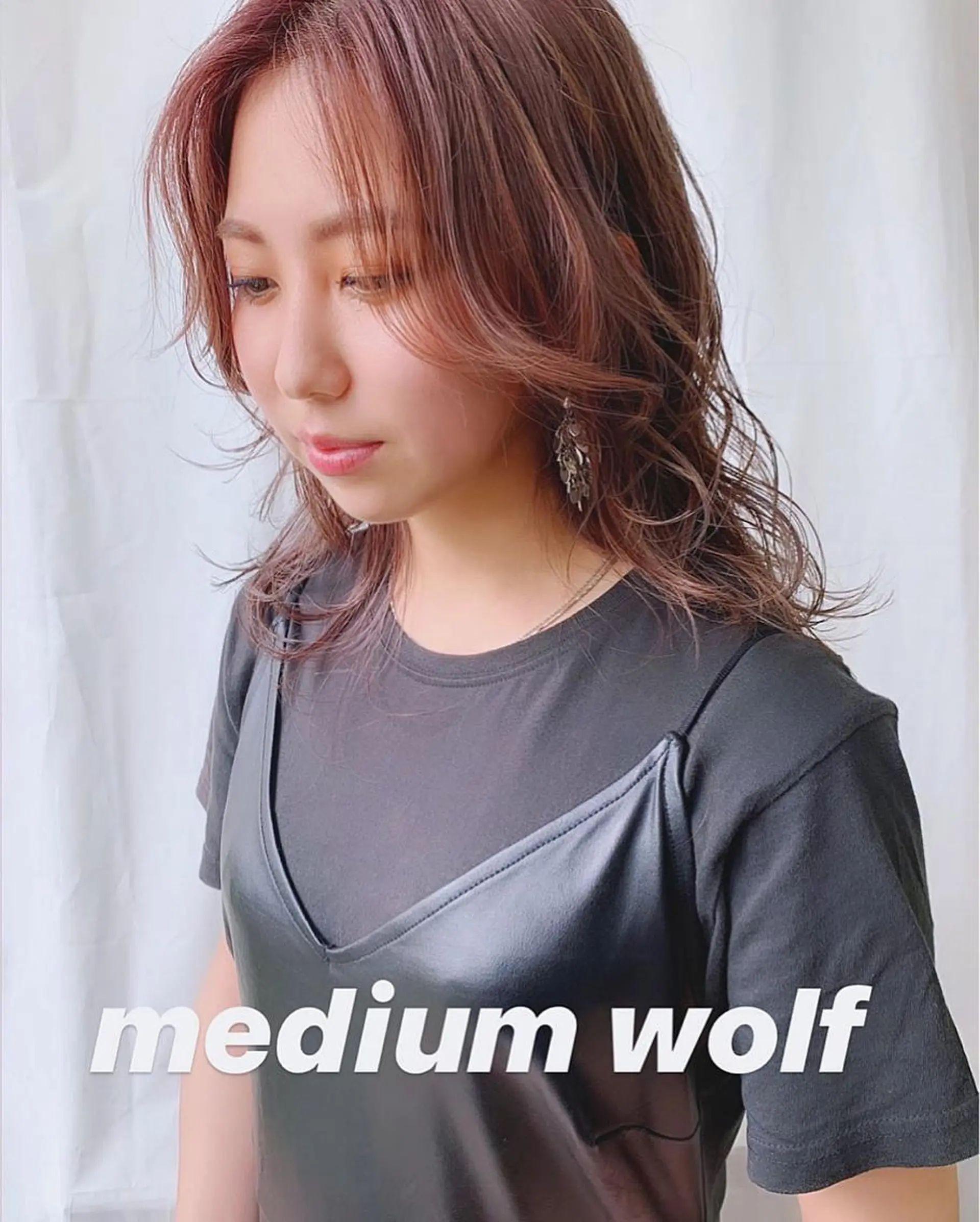 ミディアム カラー パーマ ヘアアレンジ ハイライトカラー ハイライト レイヤーカット 似合わせカット 古賀 侑磨のヘアスタイル