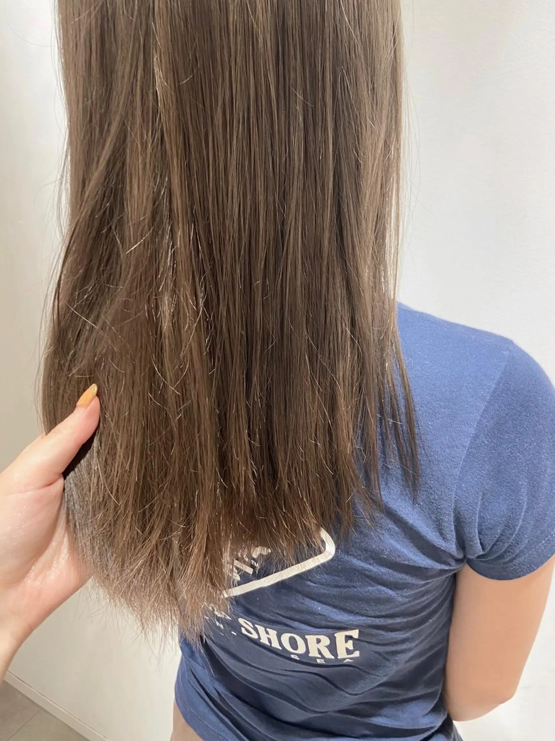 セミロング カラー ヘアカラー 🐺ウルフ/レイヤー 似合わせ‎🤍沙羅のヘアスタイル