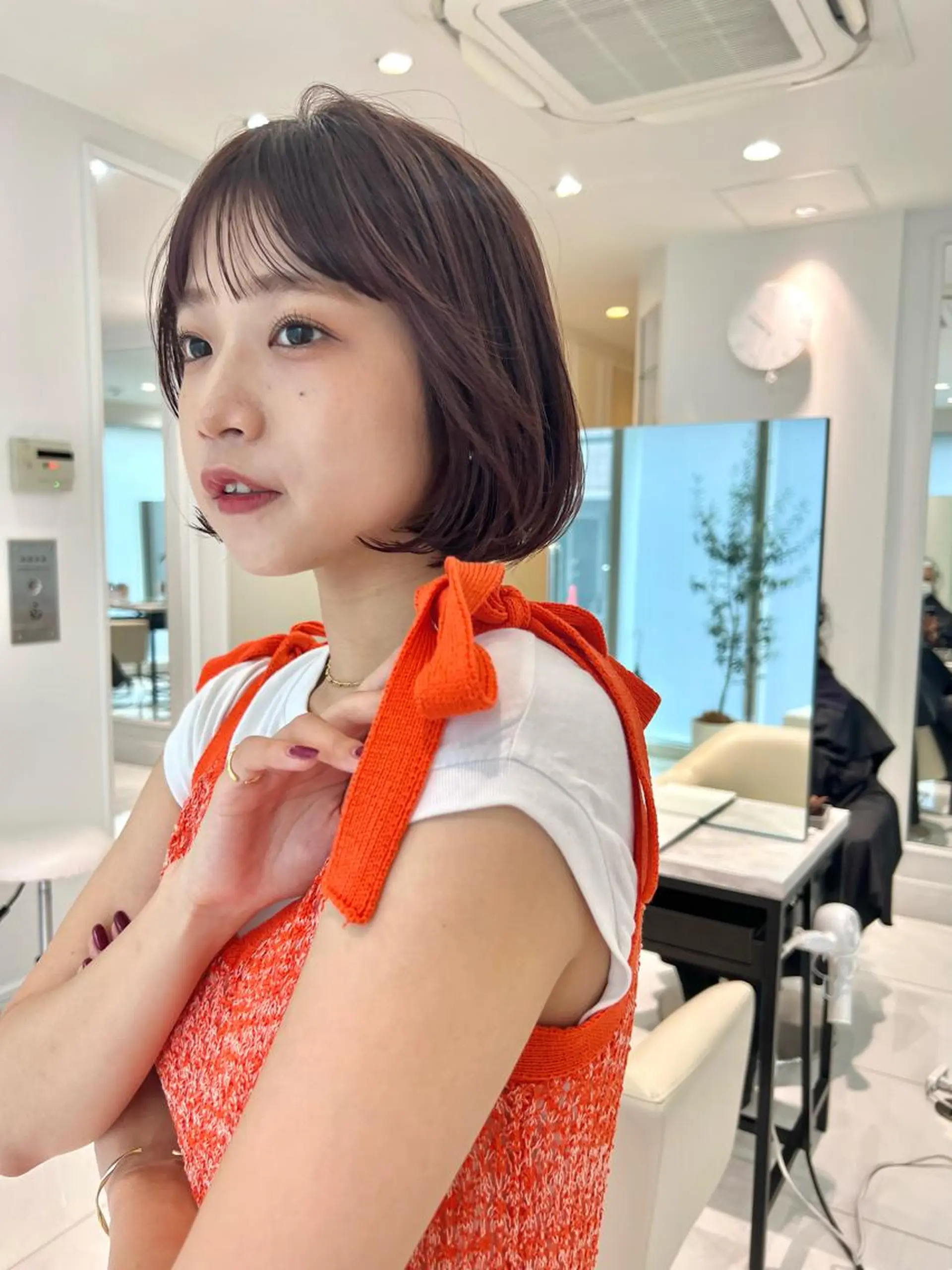 ショート カラー ヘアアレンジ ボブ タンバルモリ 韓国風ヘア hotely所属・✨まとまるボブ/ 切りっぱなし/ユキナのヘアスタイル