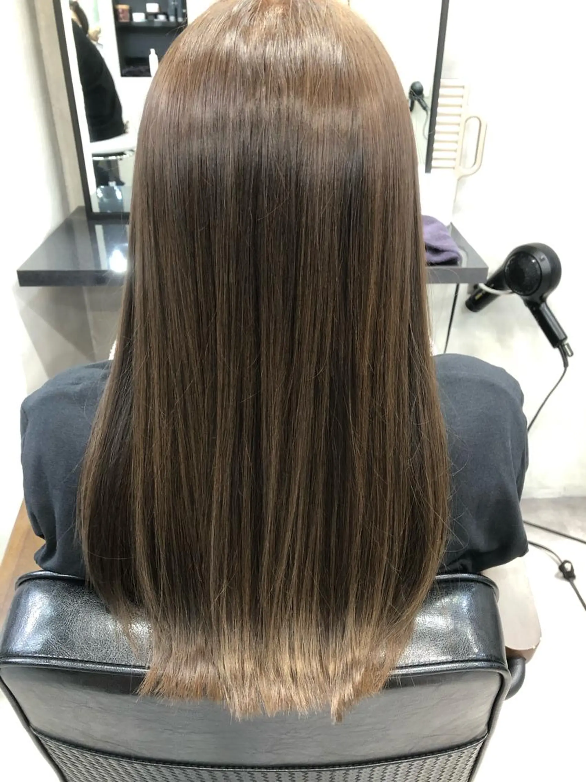 ロング カラー アディクシーカラー アッシュ ベージュカラー 透明感カラー レイヤー×髪質改善✨ 渋谷/佐藤侑哉のヘアスタイル