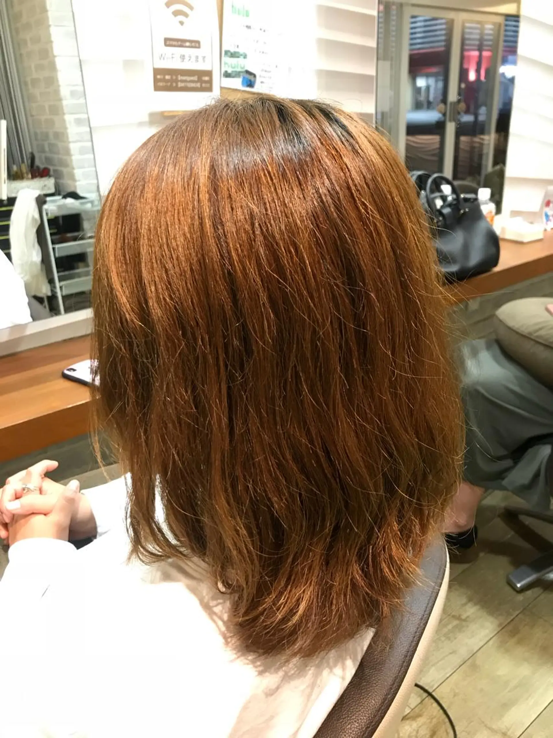 ミディアム 川村 綾のヘアスタイル