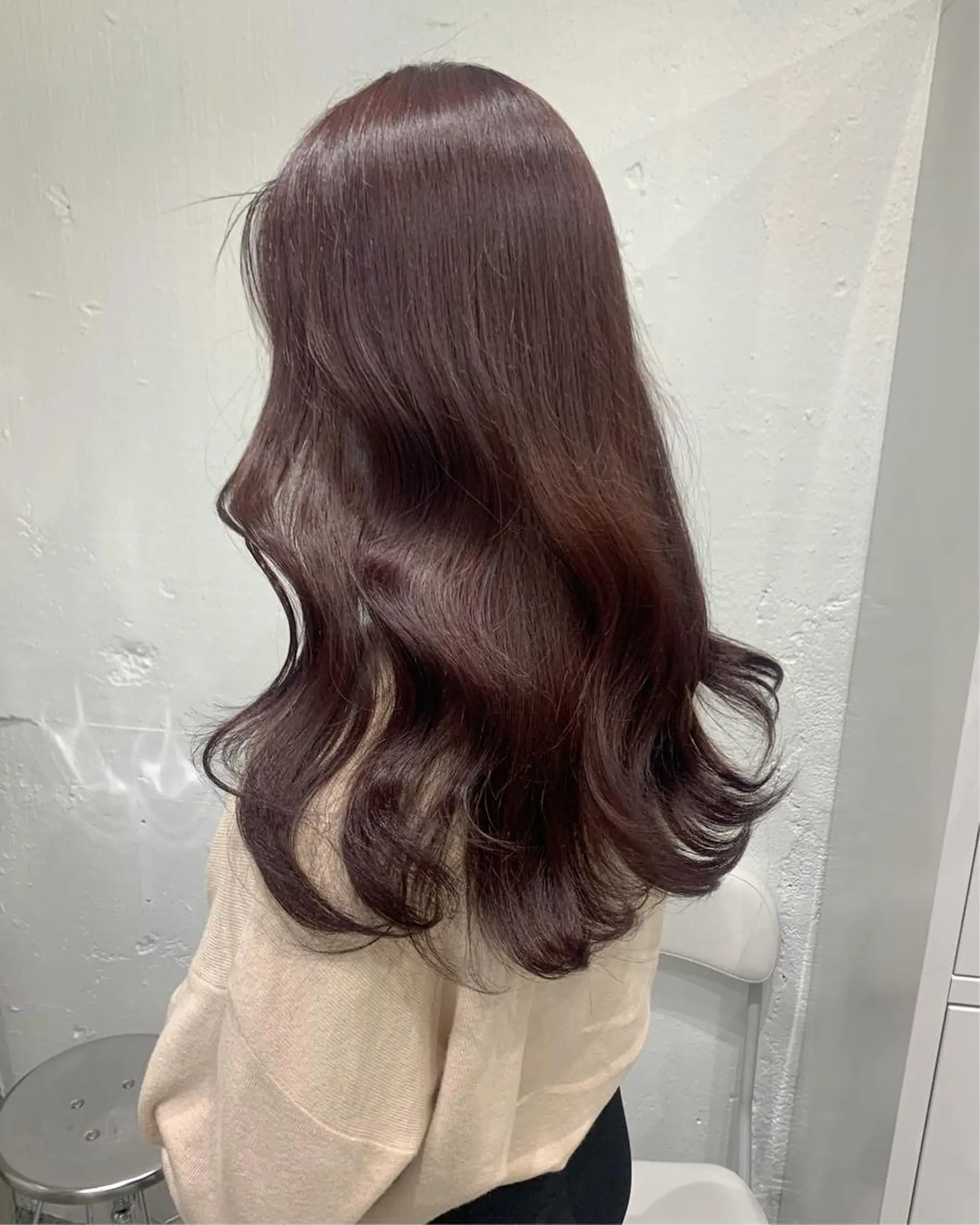 ロング カラー ヘアアレンジ SALOWIN原宿ash店所属・憧れの艶ハイトーンへ 🐈サイサキのヘアスタイル