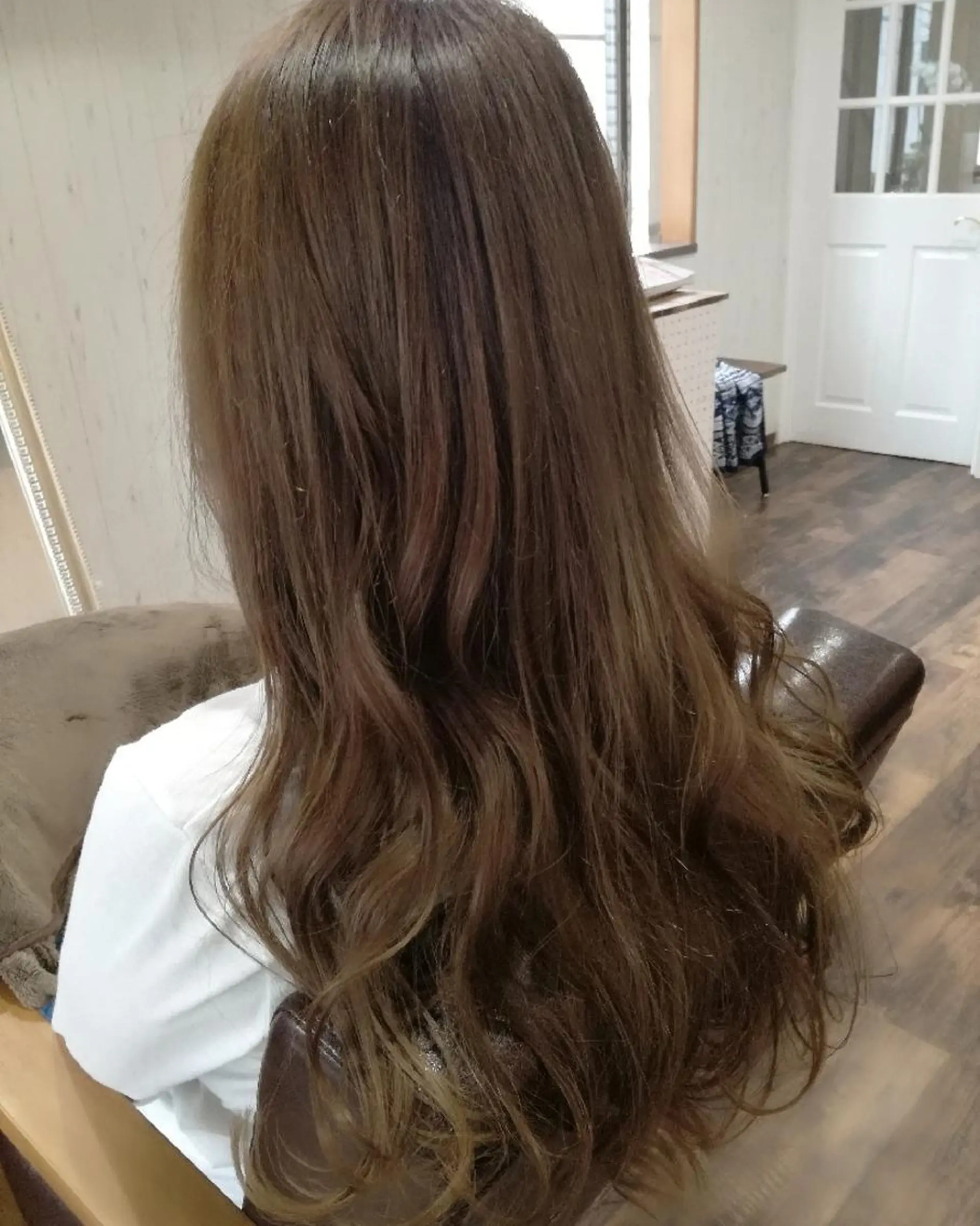 ロング カラー アッシュ ベージュカラー 外国人風カラー 西川 敏夫のヘアスタイル