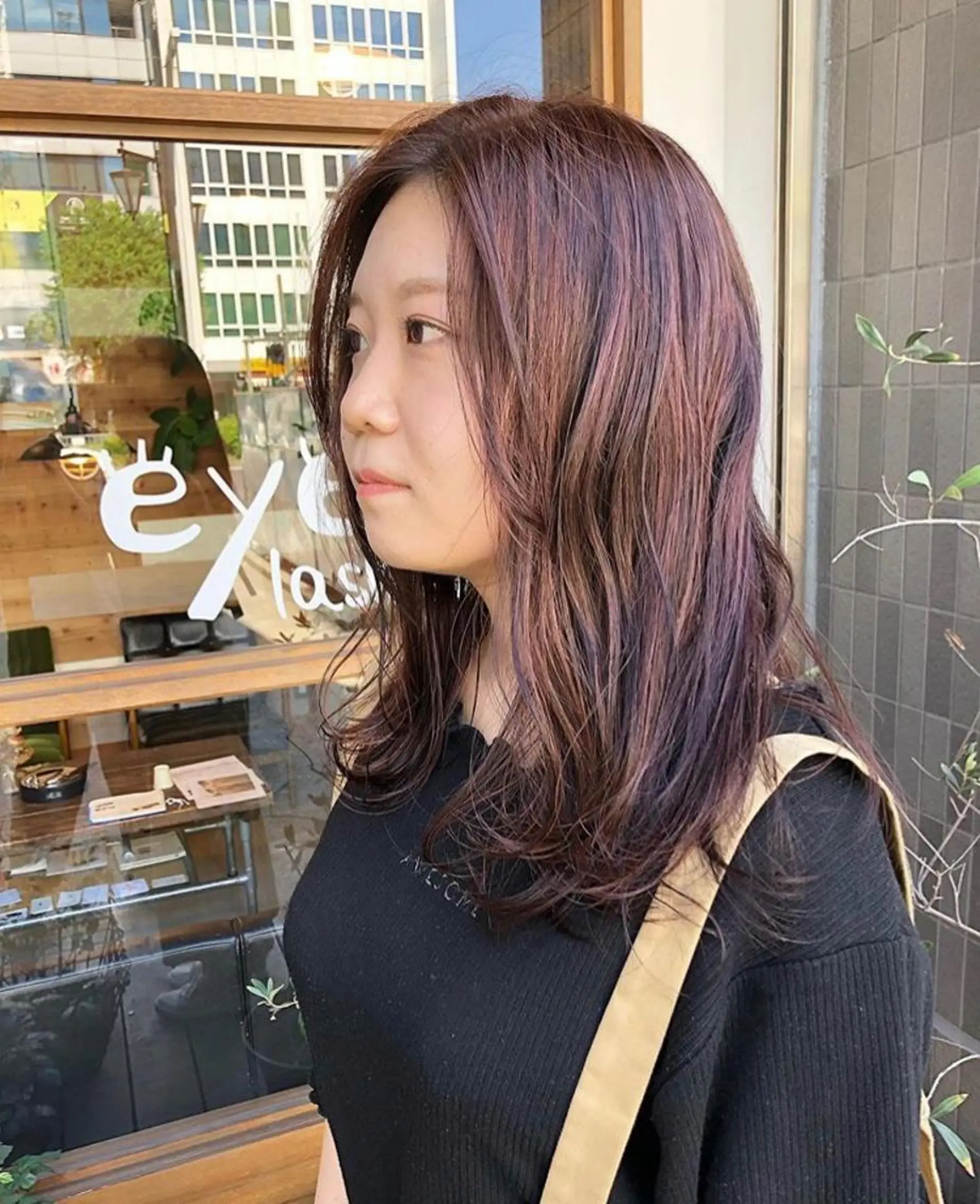 ミディアム カラー クロスパーマ× 透明感カラー✂︎のヘアスタイル