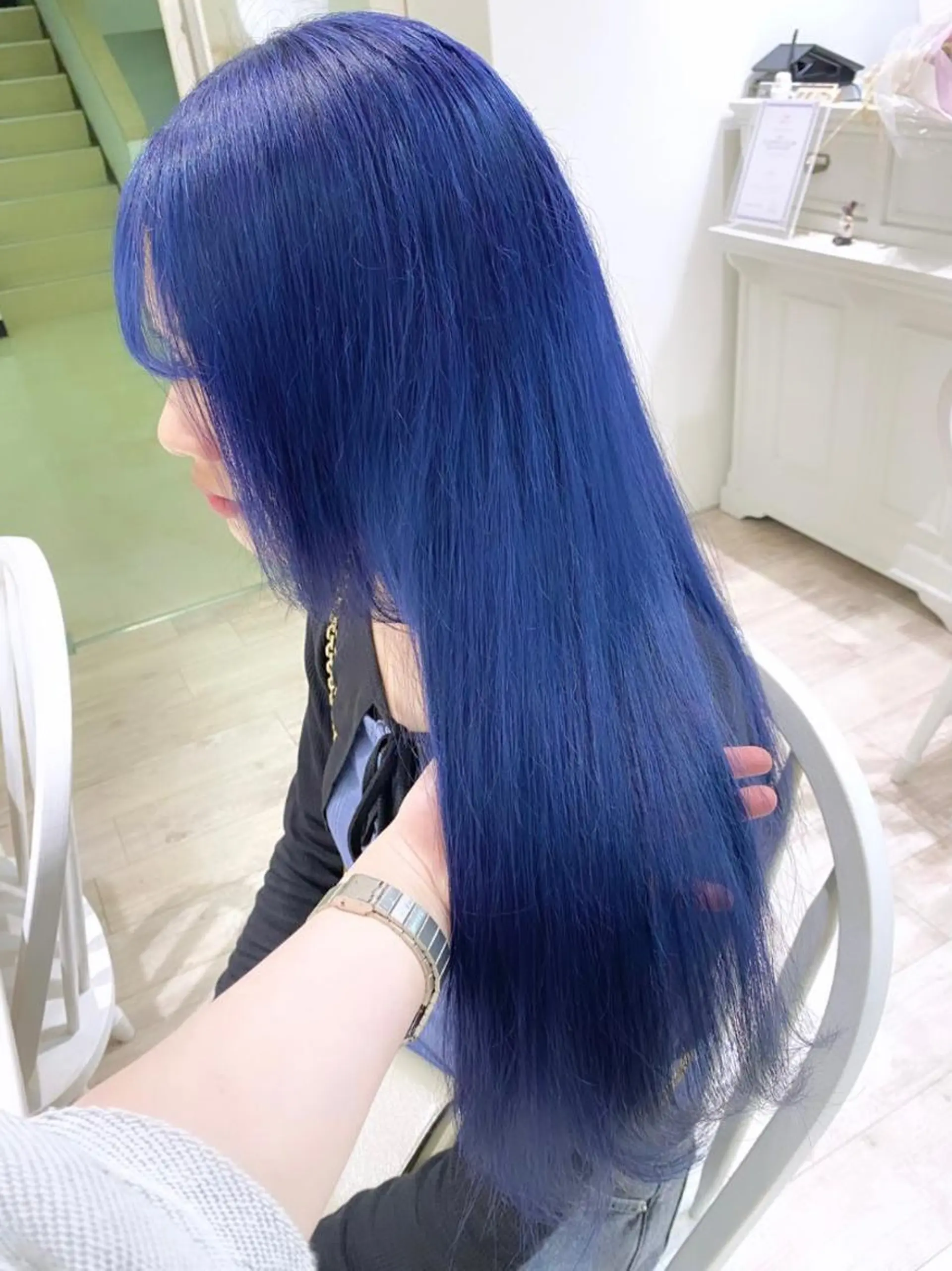 ロング カラー ブリーチ ブルーカラー カット ヘアカラー 暖色カラー✨️ 門内 梨真のヘアスタイル
