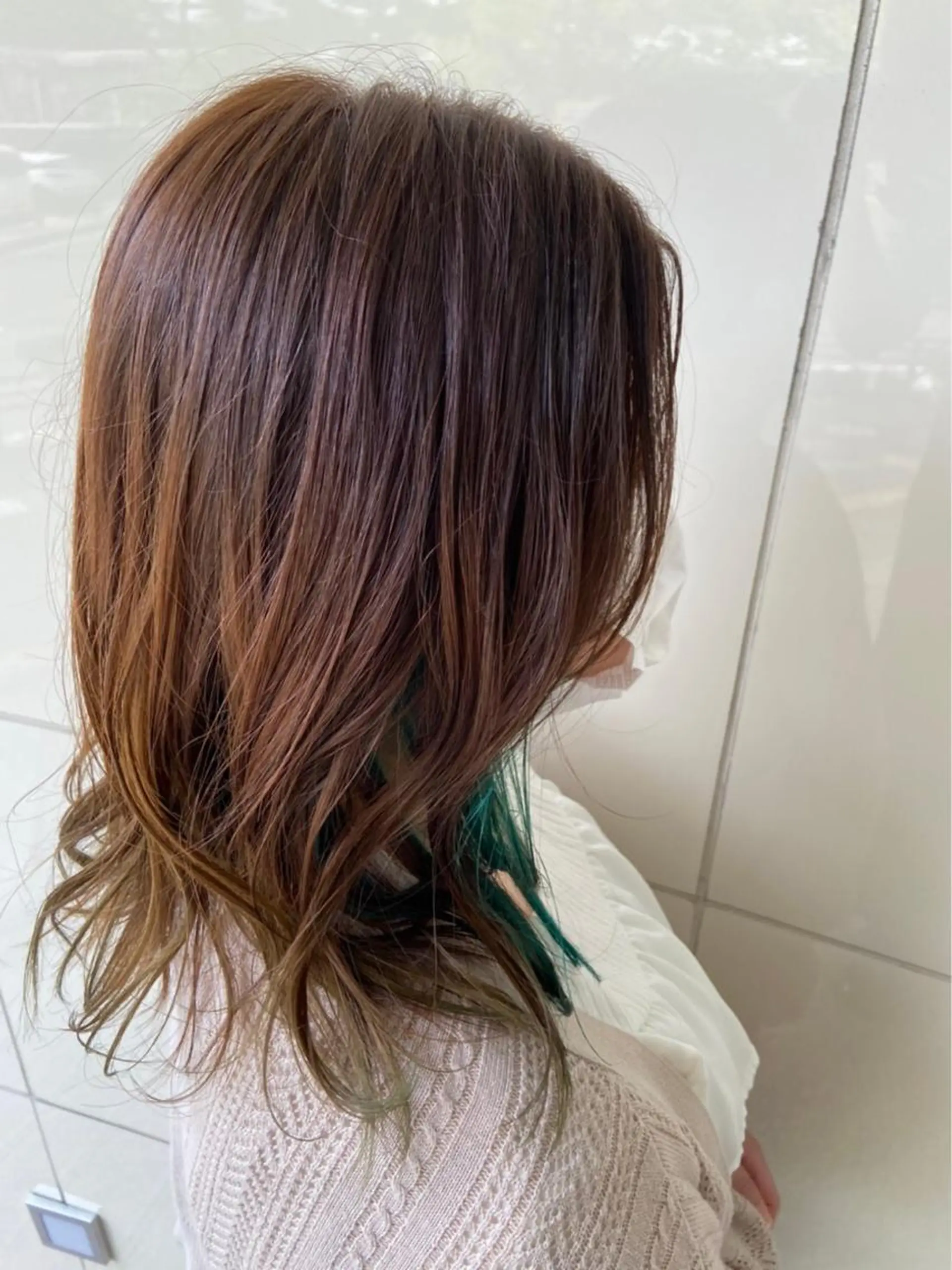 ミディアム カラー femme 宝町店所属・歌島 葉月の眉毛・アイブロウイメージ