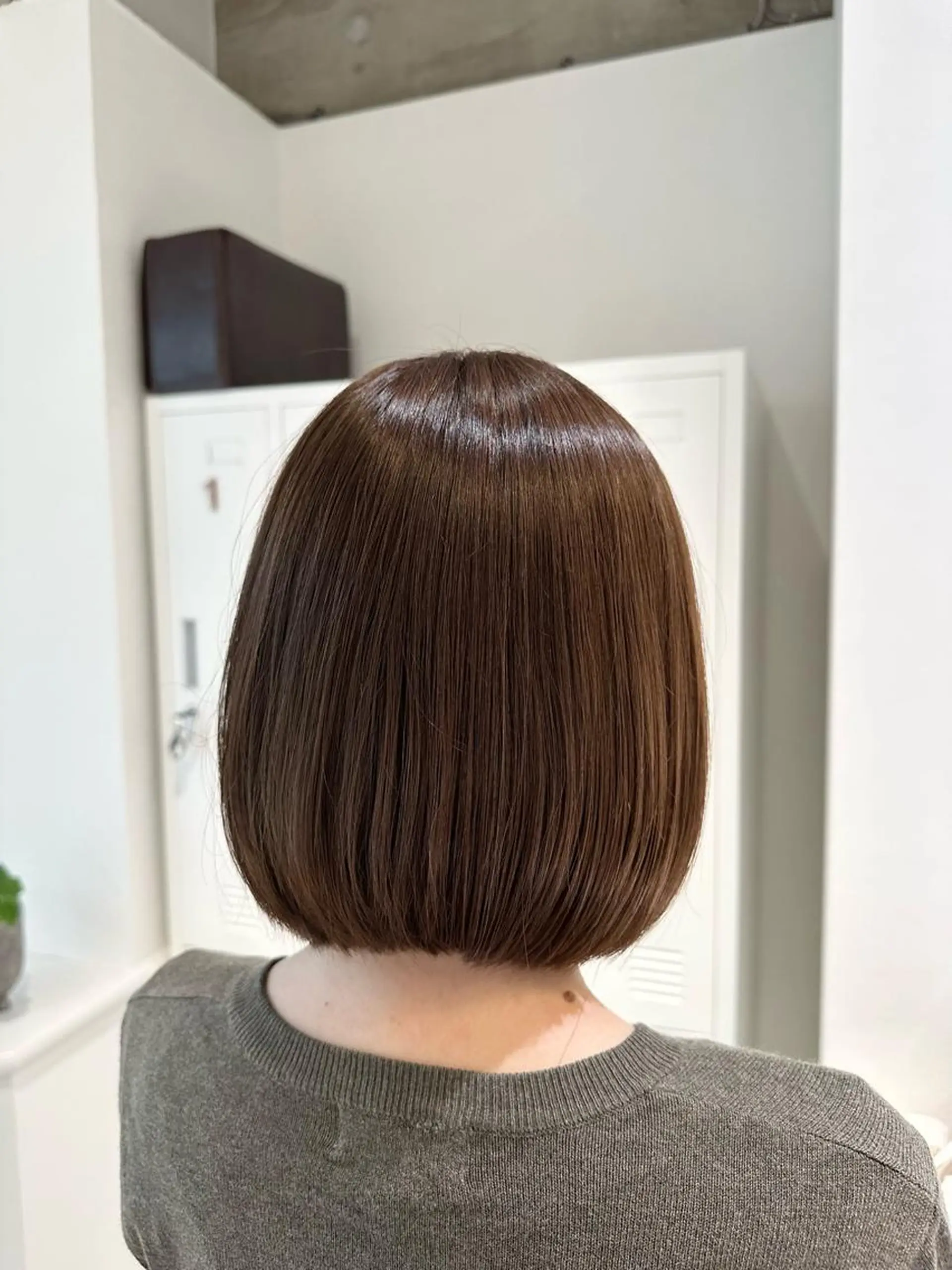 ミディアム カラー イルミナカラー Annie 吉田 裕美のヘアスタイル