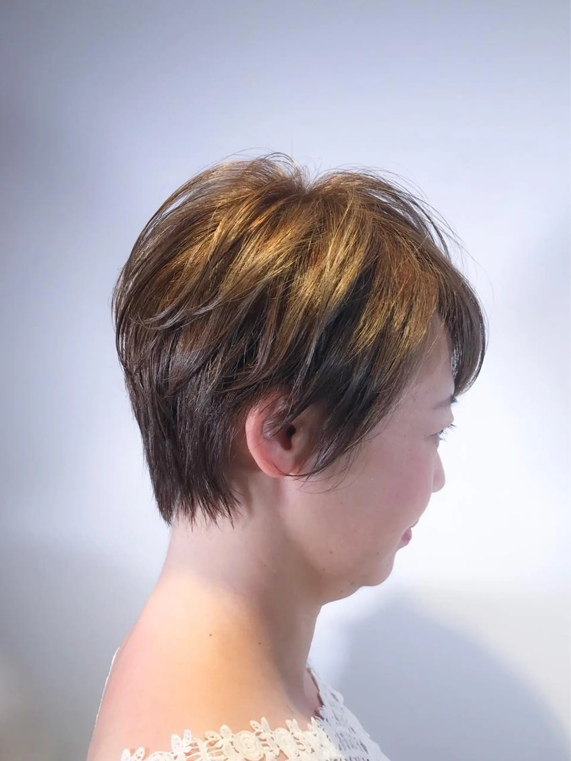 ショート BIANCO北堀江 AKANEのヘアスタイル