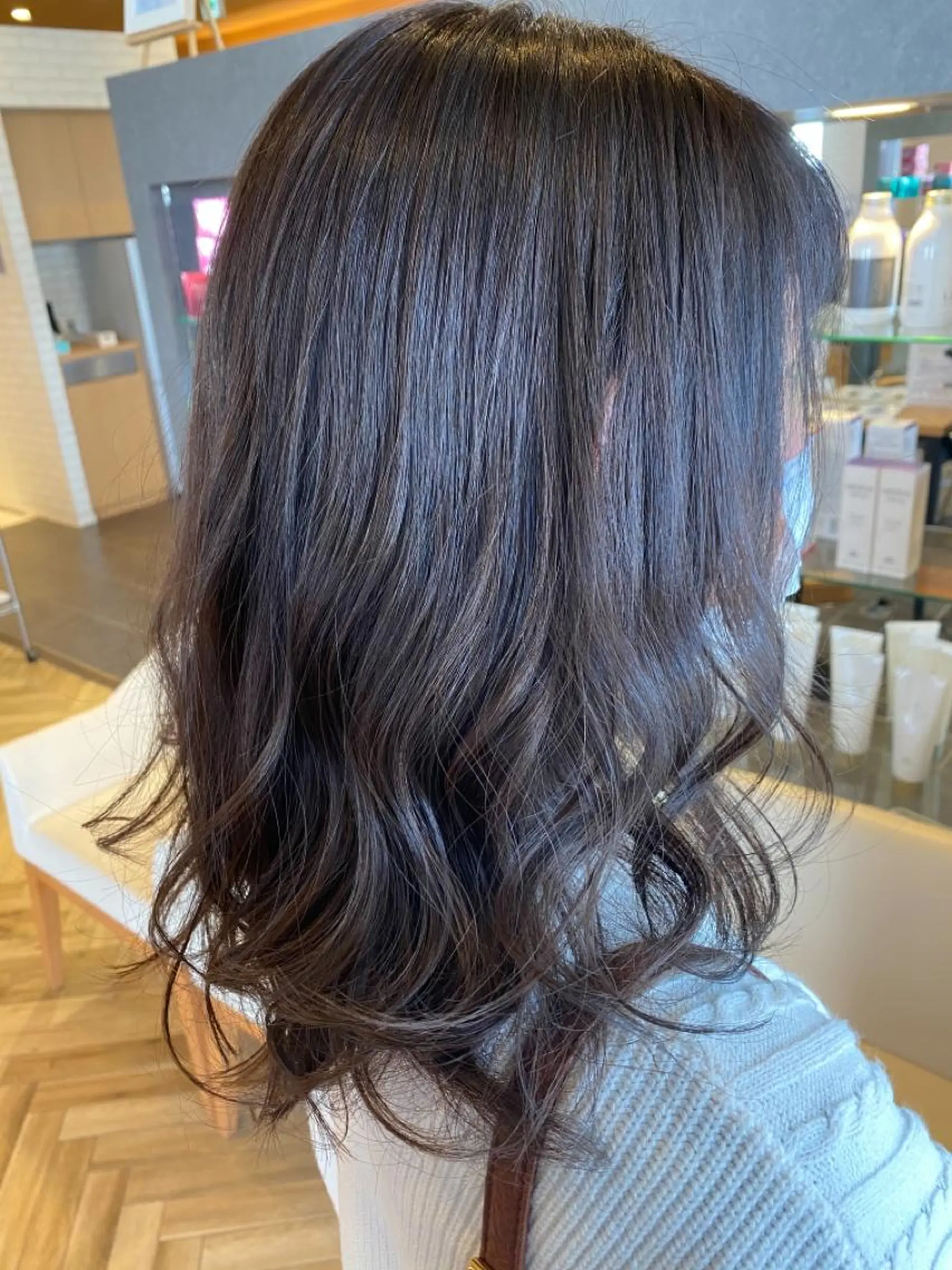 セミロング 【髪質改善】 夏目結以のヘアスタイル