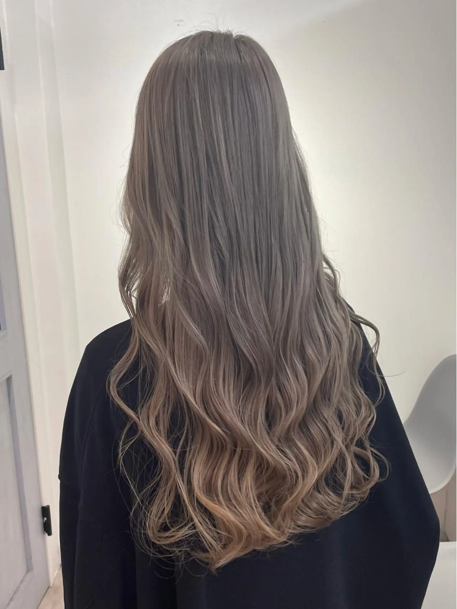 ロング レイヤーカットモデル 募集中🫧中山理央のヘアスタイル