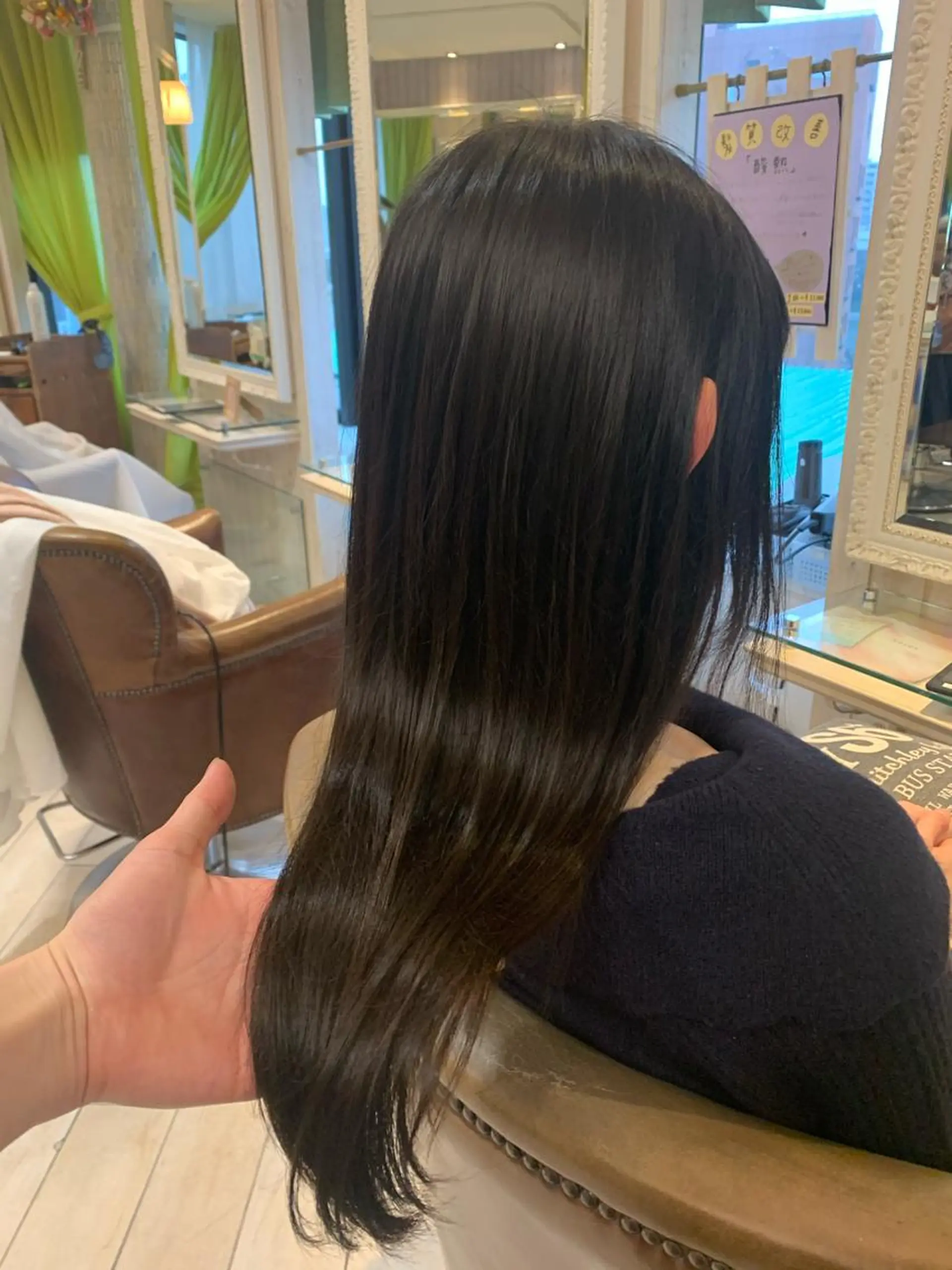 ロング カラー パーマ ヘアアレンジ 増渕 駿介のヘアスタイル