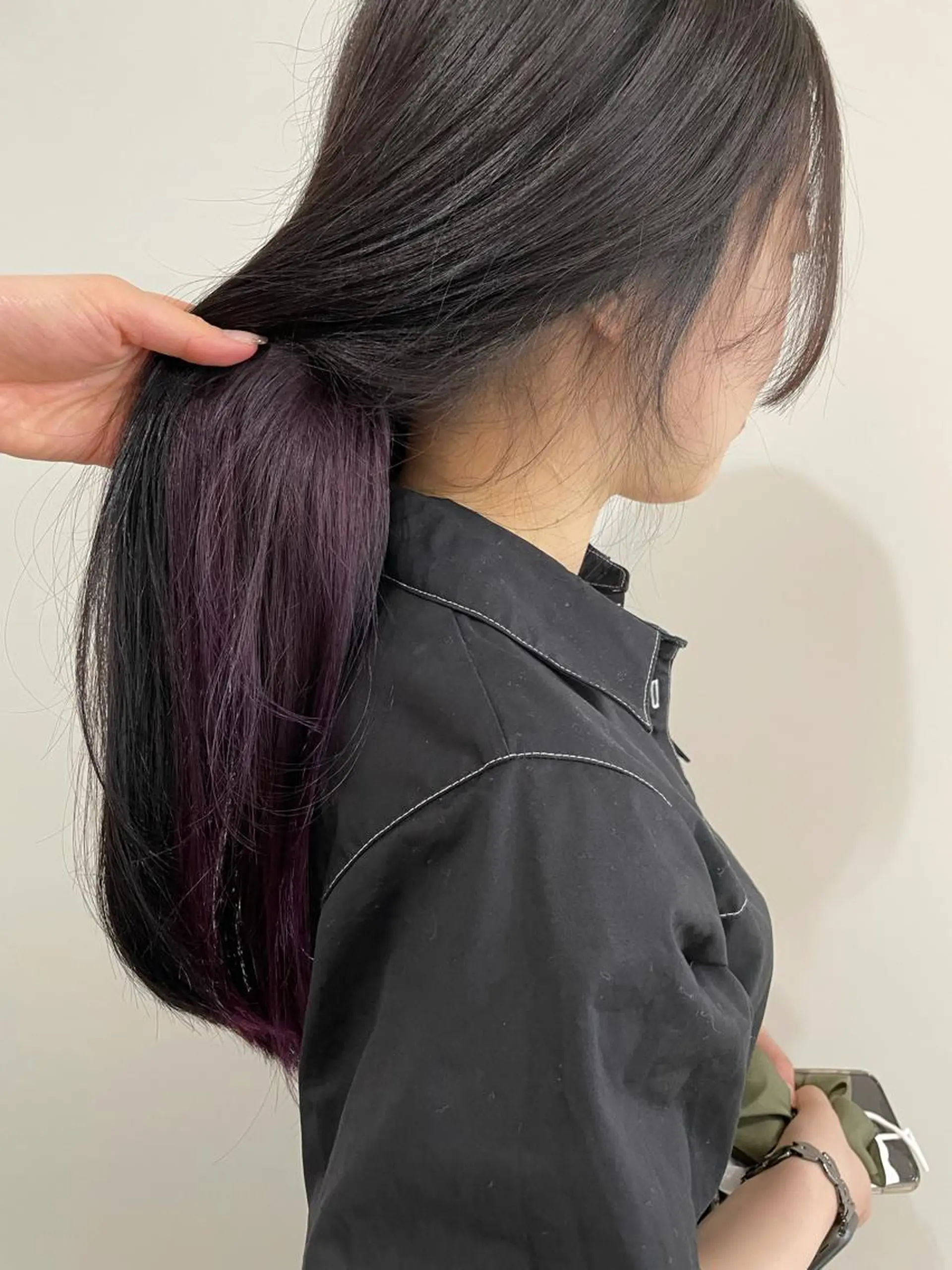 ロング カラー バイオレットカラー 🤍似合わせパーマ 奥田沙耶🫧のヘアスタイル