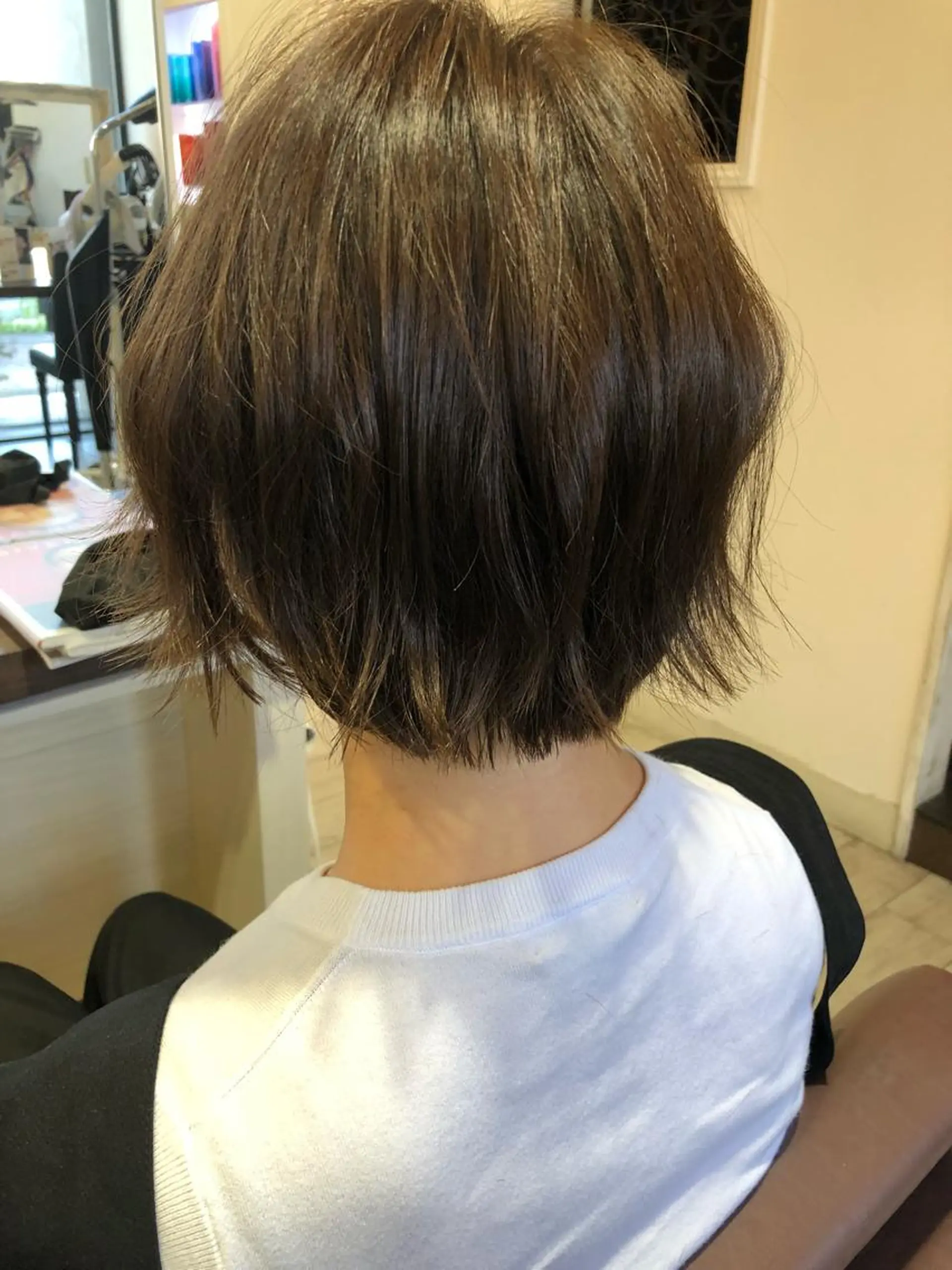 ショート カラー パーマ カット ヘアカラー トリートメント 上新庄NO1髪質改善 See.店長深田強のヘアスタイル