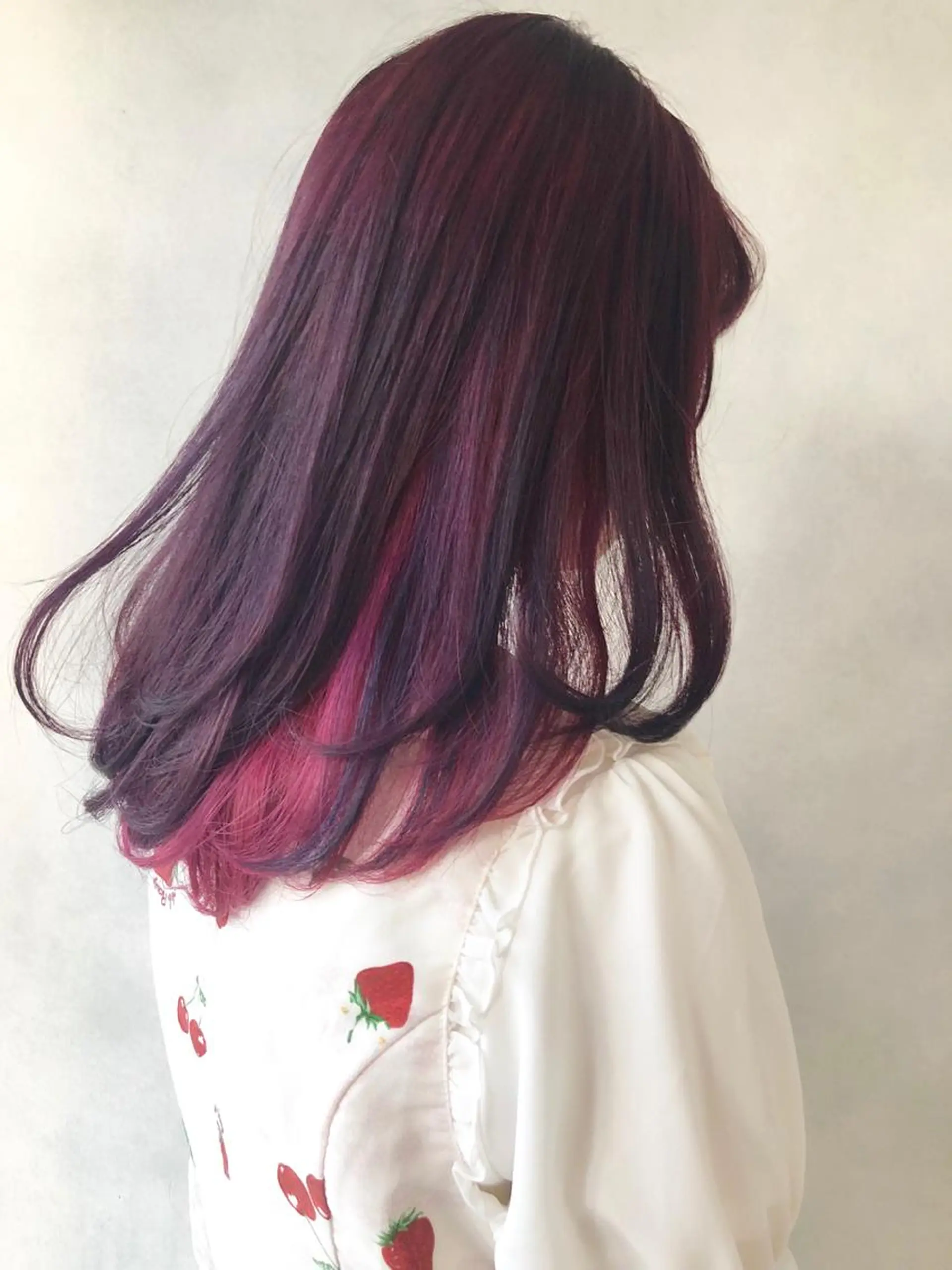 ミディアム パープルカラー 小澤大輔 YOLO hairのヘアスタイル