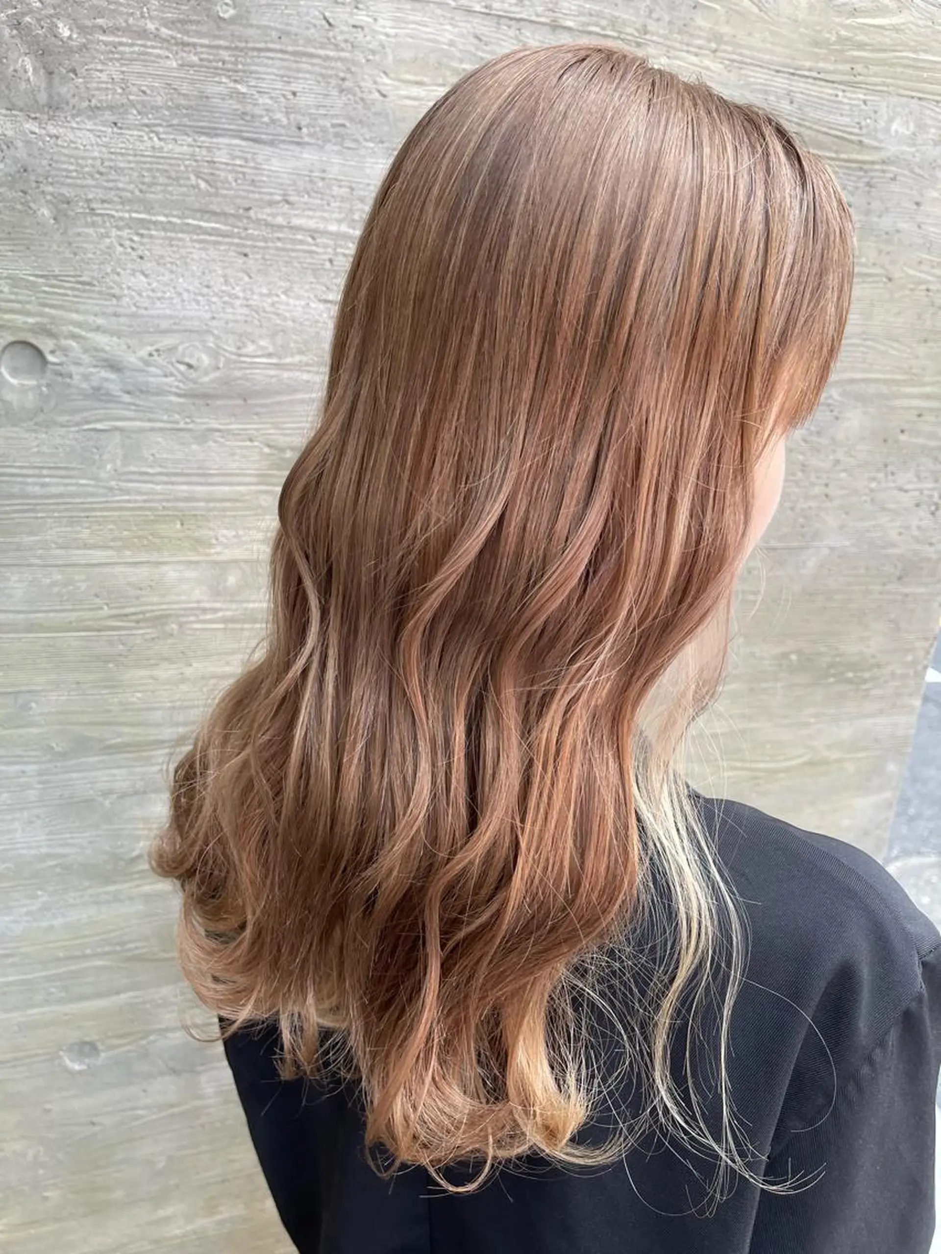 セミロング カラー カット ヘアカラー トリートメント オージュアソムリエ DAIKI⭐️のヘアスタイル