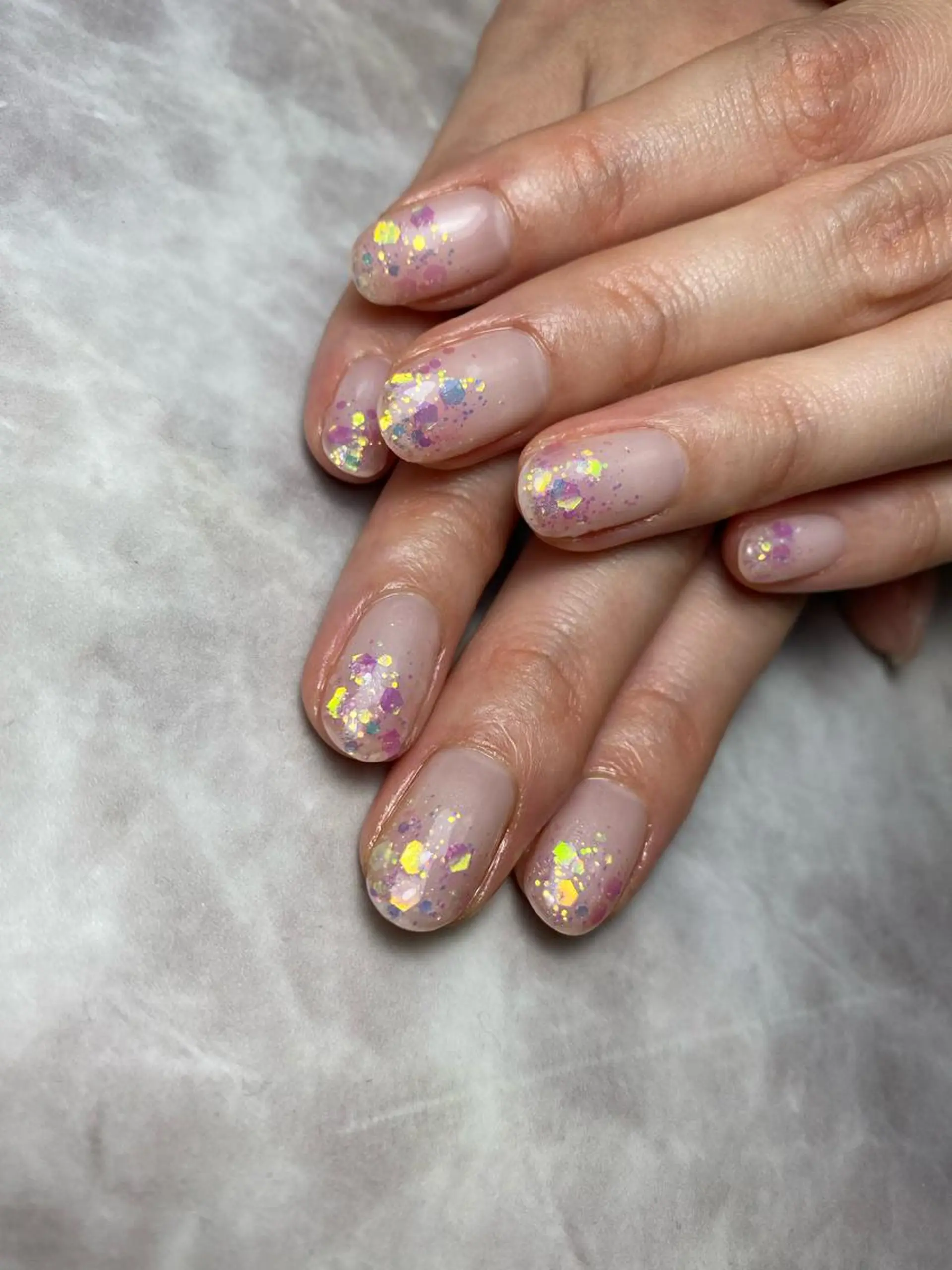 ネイル アイブロウ グラデーション シンプルネイル ハンドネイル 🌿Charme🌿 MAIのネイルデザイン