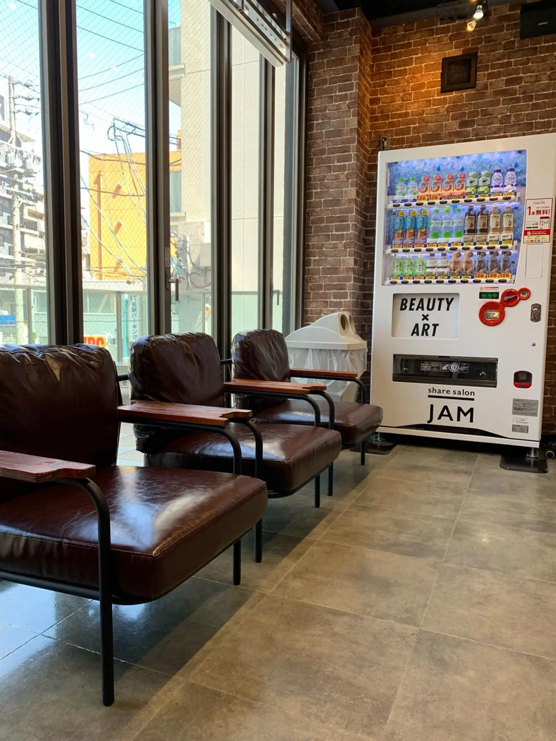 ハンドネイル YUKIMO🍎名駅 /ニュアンスのネイルデザイン